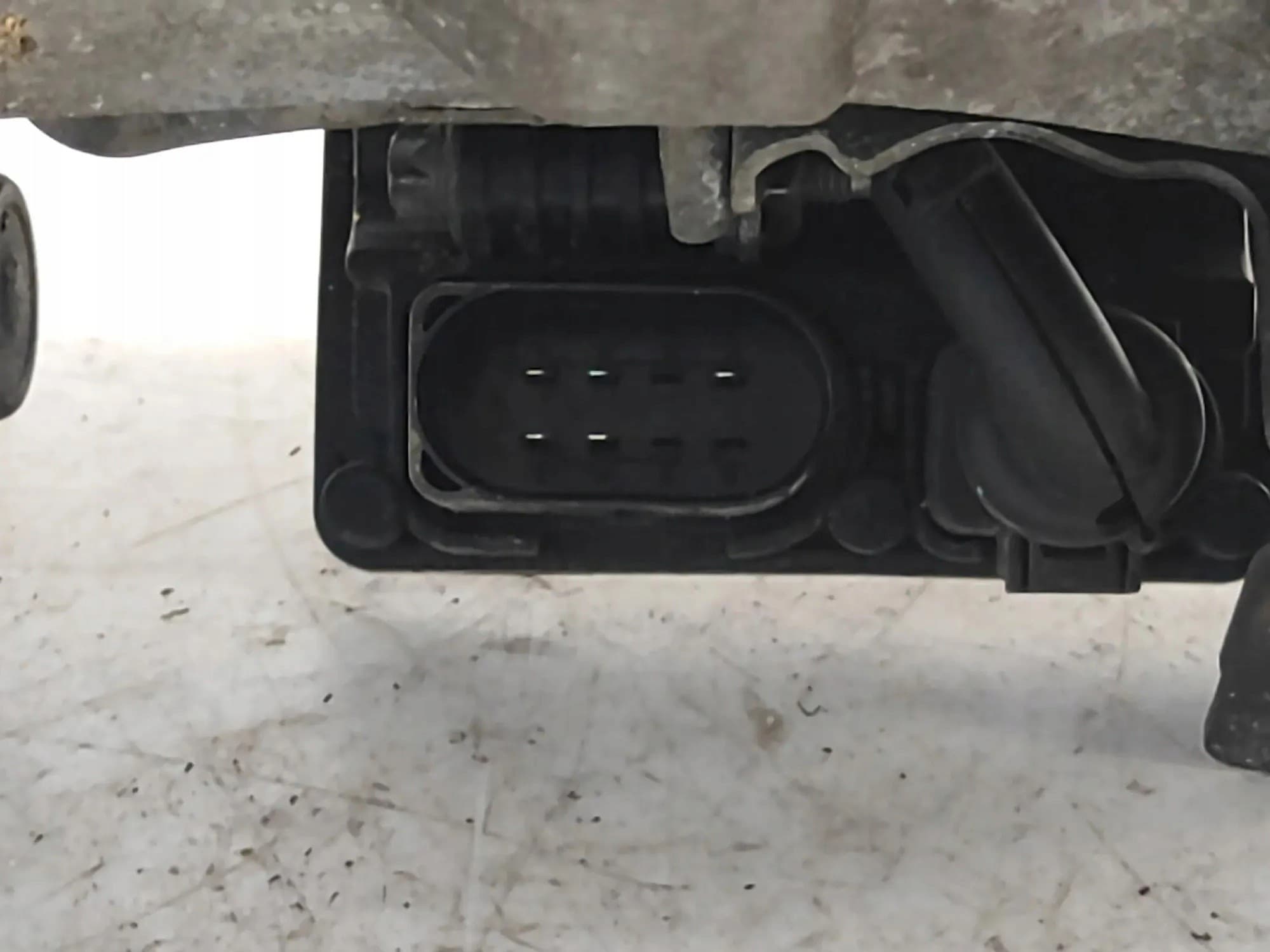 Reductor trasero BMW X1 (F48) 33108655341 2.0L diésel 2016 usado 10