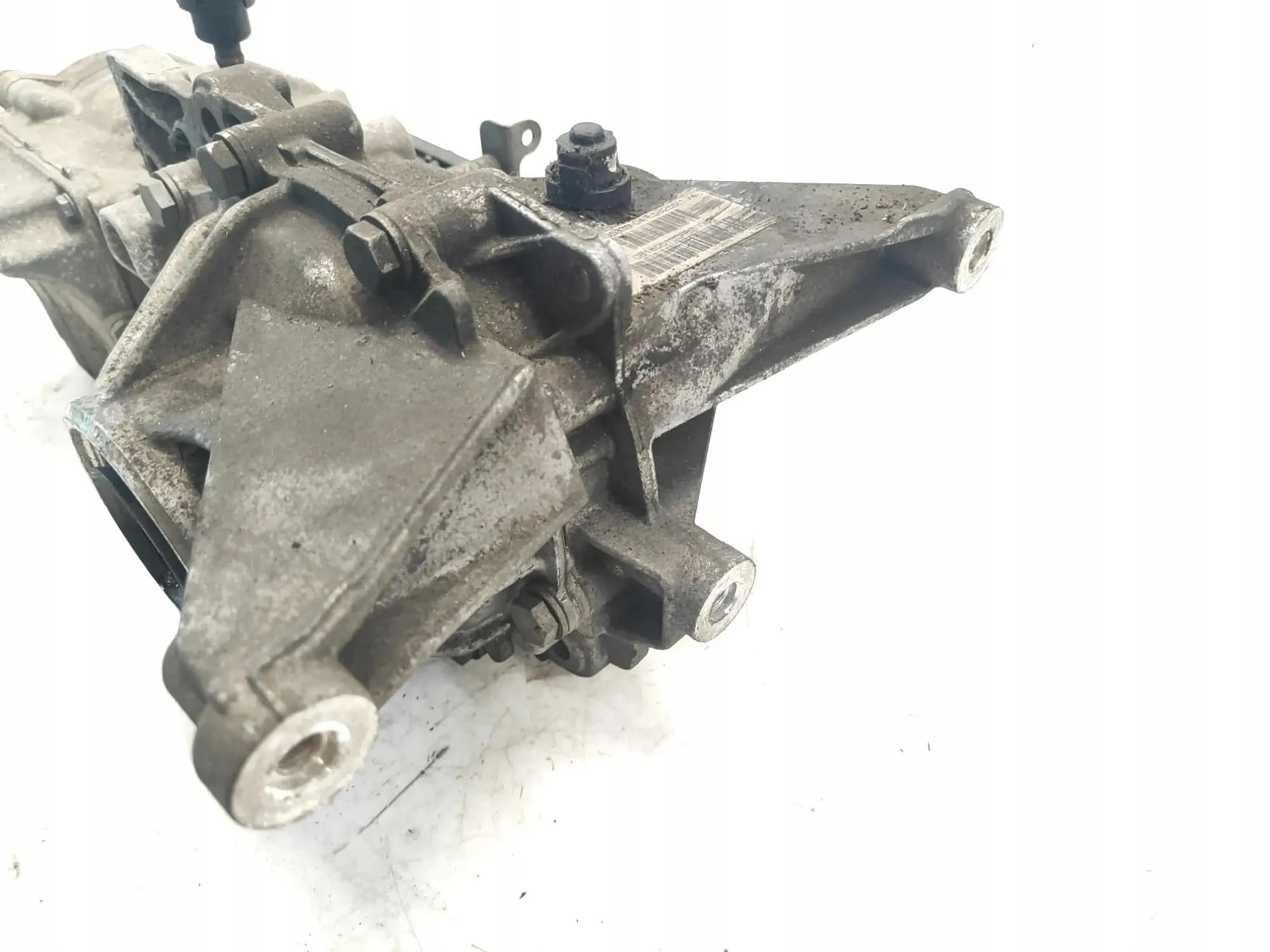 Reductor trasero BMW X1 (F48) 33108655341 2.0L diésel 2016 usado 11