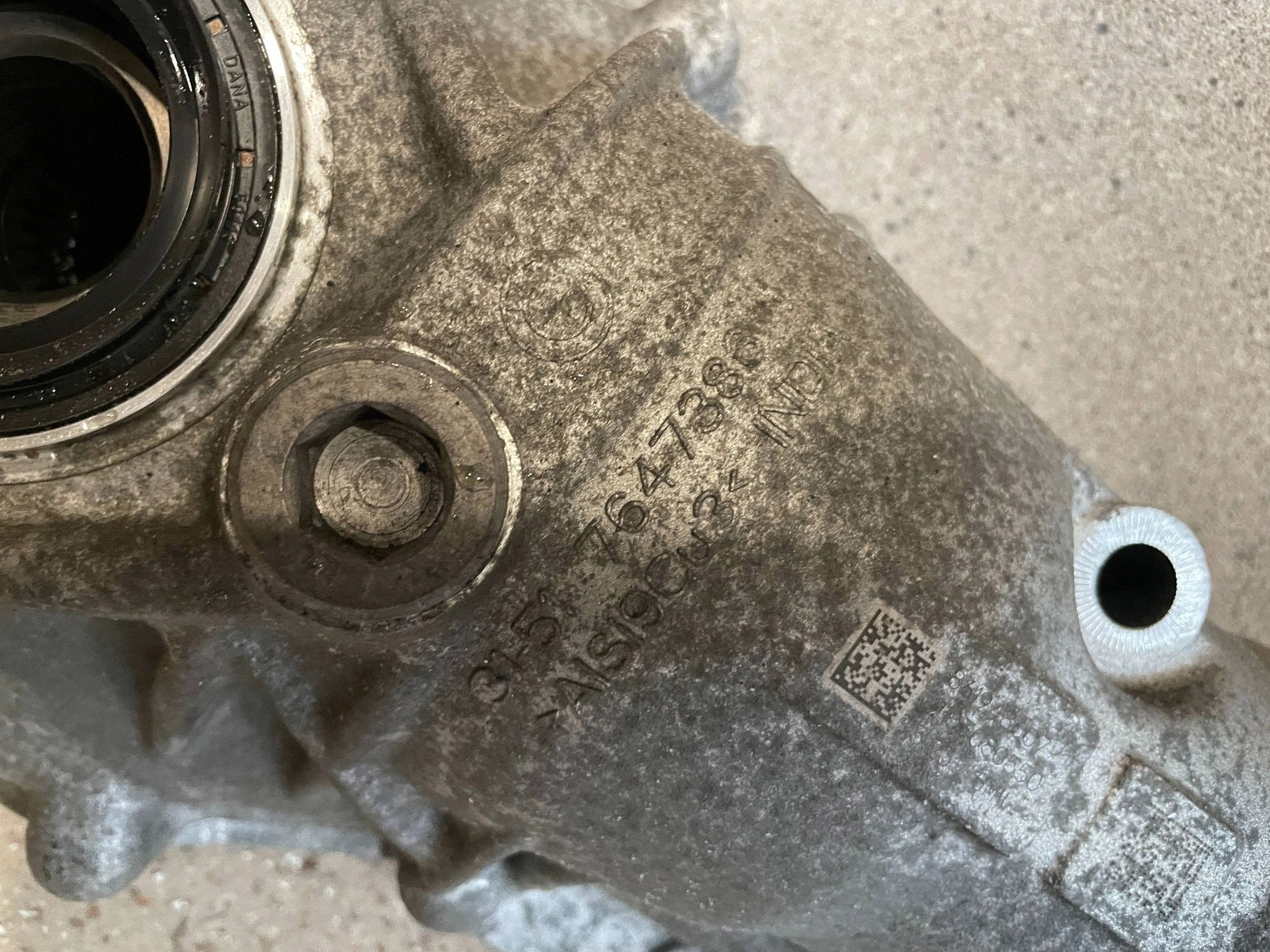 Diferencial delantero BMW Serie 3 G20 G21 8619486 usado 5