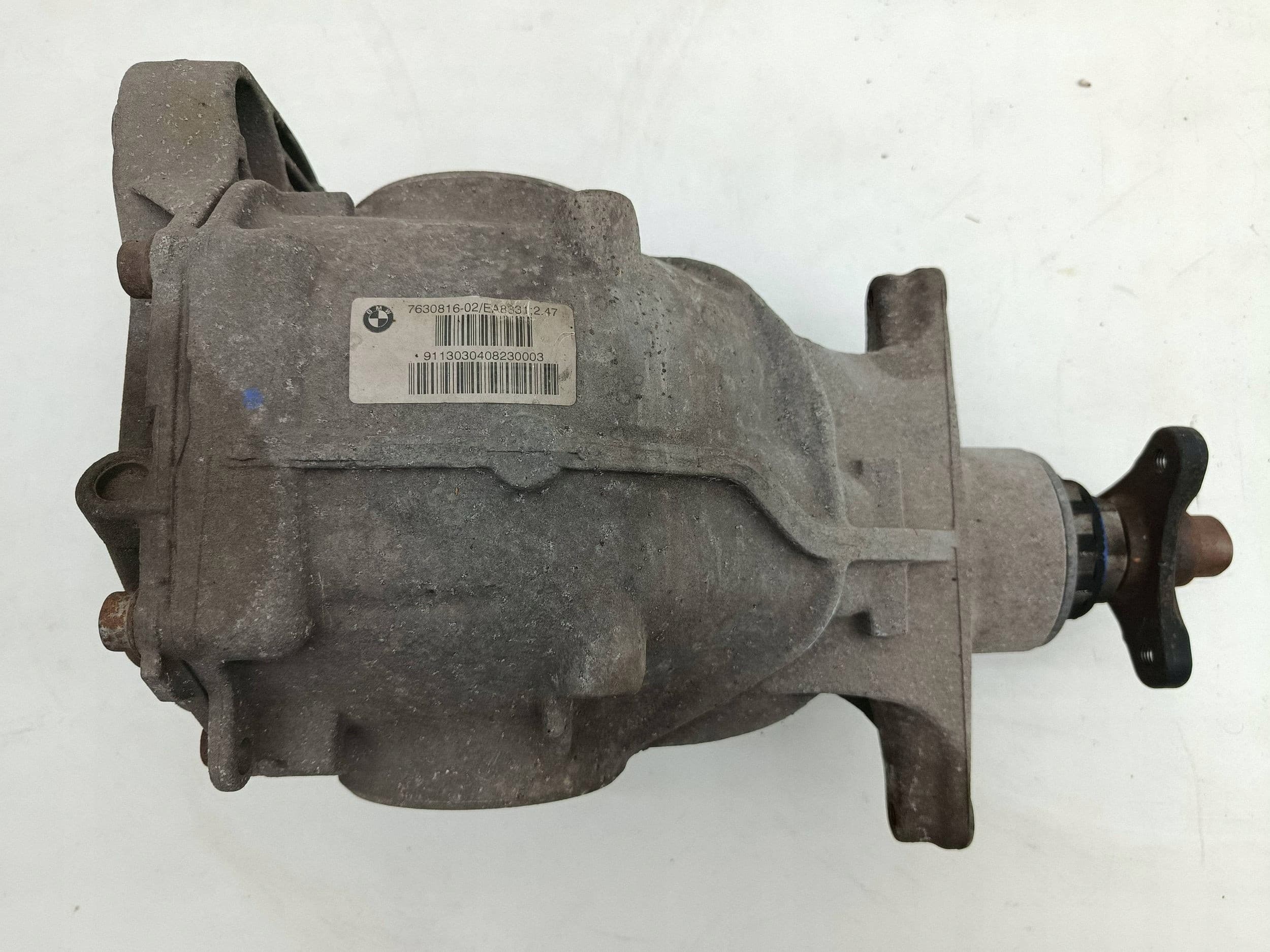 Puente trasero diferencial BMW 5 F10 F11 N57 3.0D 7630816 2.47 usado 2