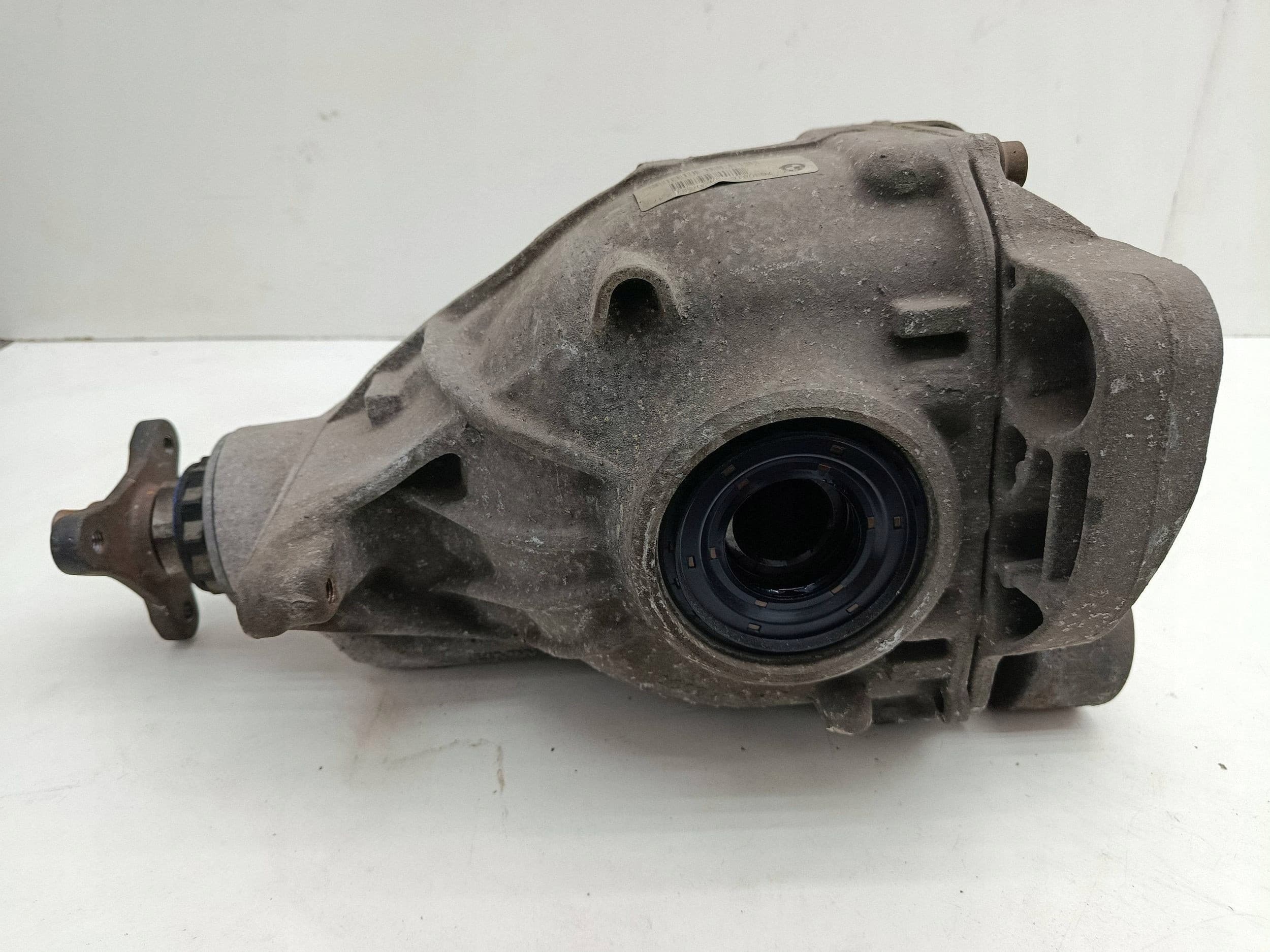 Puente trasero diferencial BMW 5 F10 F11 N57 3.0D 7630816 2.47 usado 6