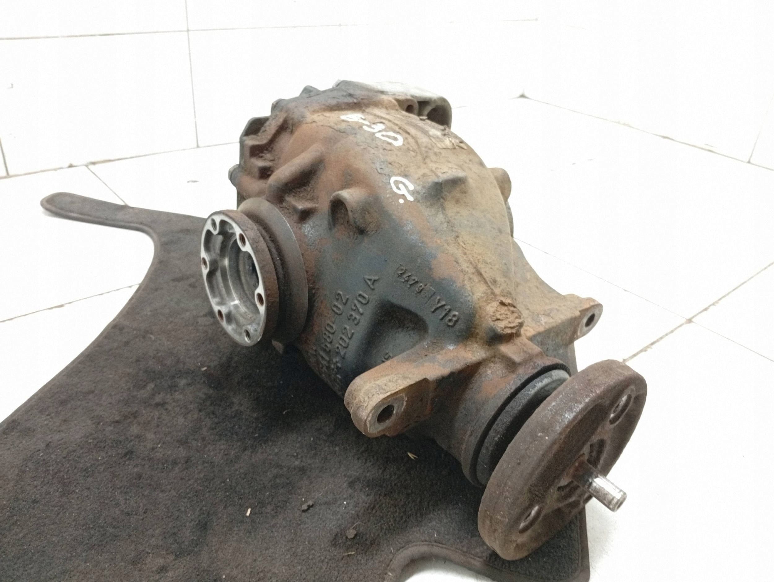 Diferencial trasero BMW Serie 3 E90 E91 2009 754158002 usado
