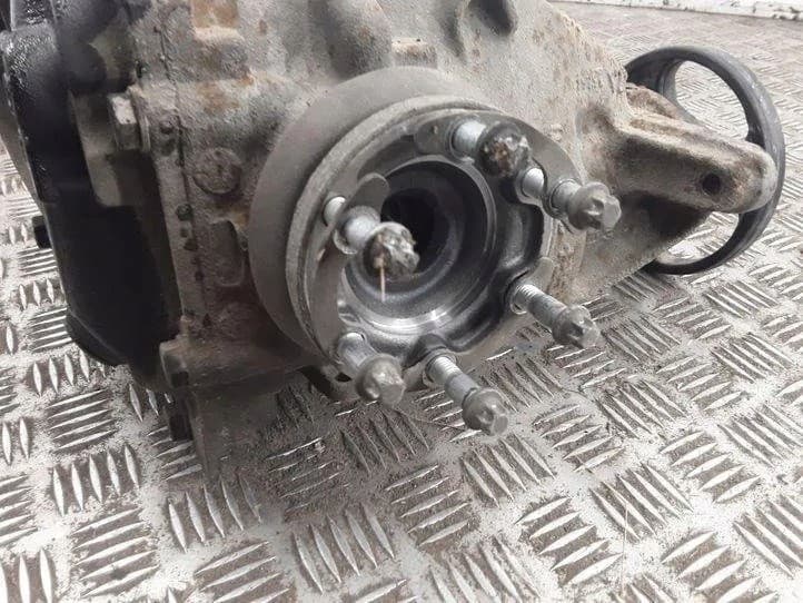 Reductor trasero BMW Serie 1 (E87) 323 2.0L diésel 100kW 2007 usado 3