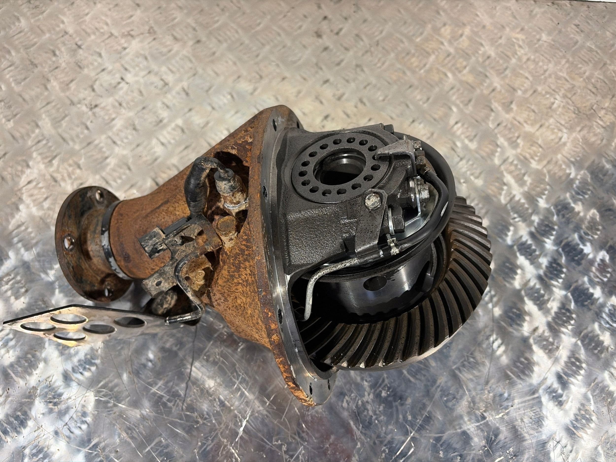 Diferencial trasero Mitsubishi L200 2011 3501A109 usado 2