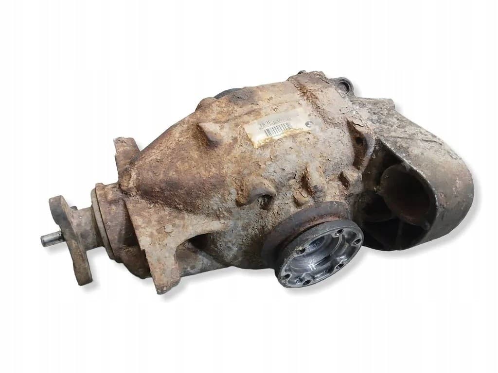 Reductor trasero BMW 1 Coupe (E82) EA630X307 2.0L diésel 2010 usado 3