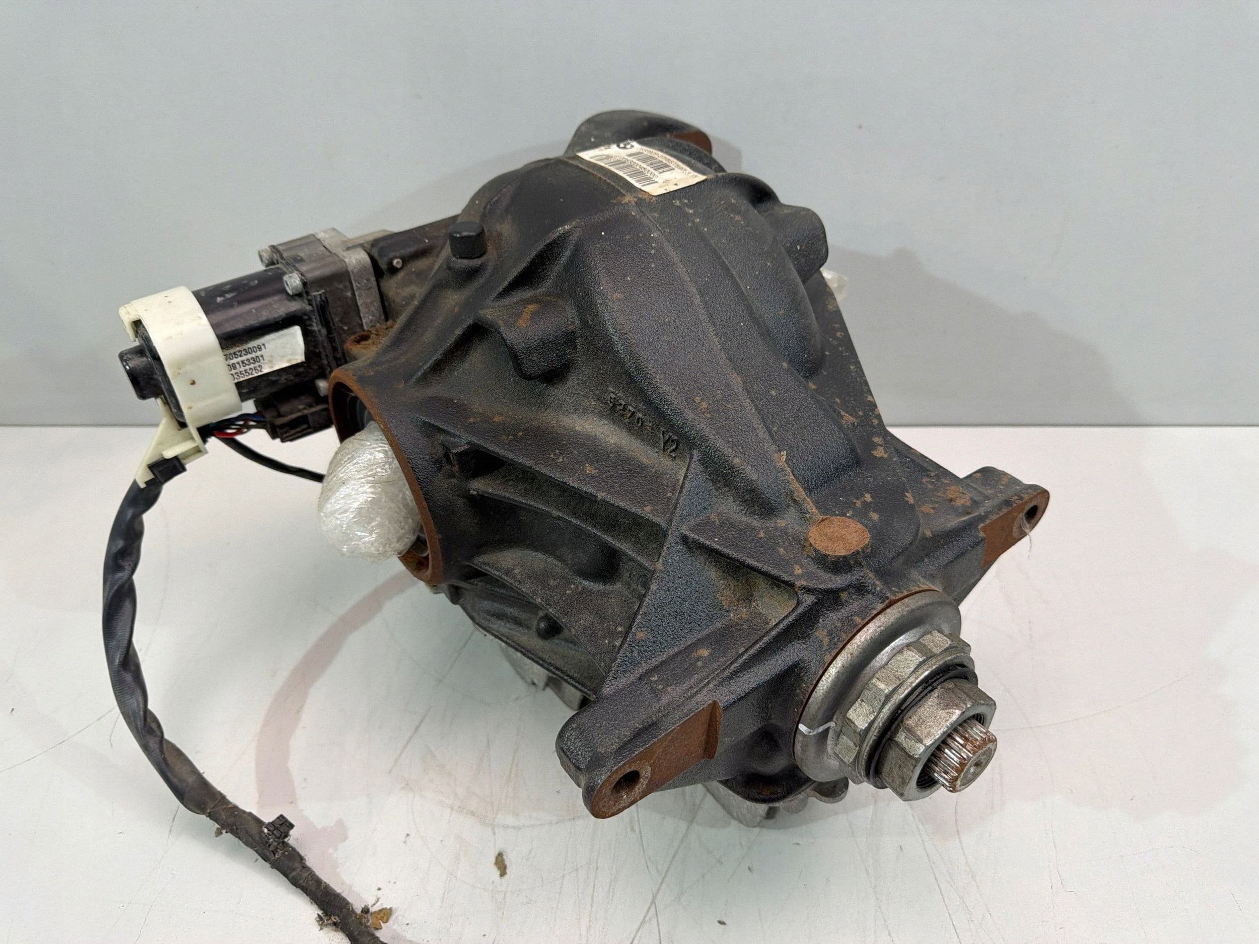 Puente trasero BMW M8 F91 F93 M5 F90 3.5 Ideal 7856928 usado