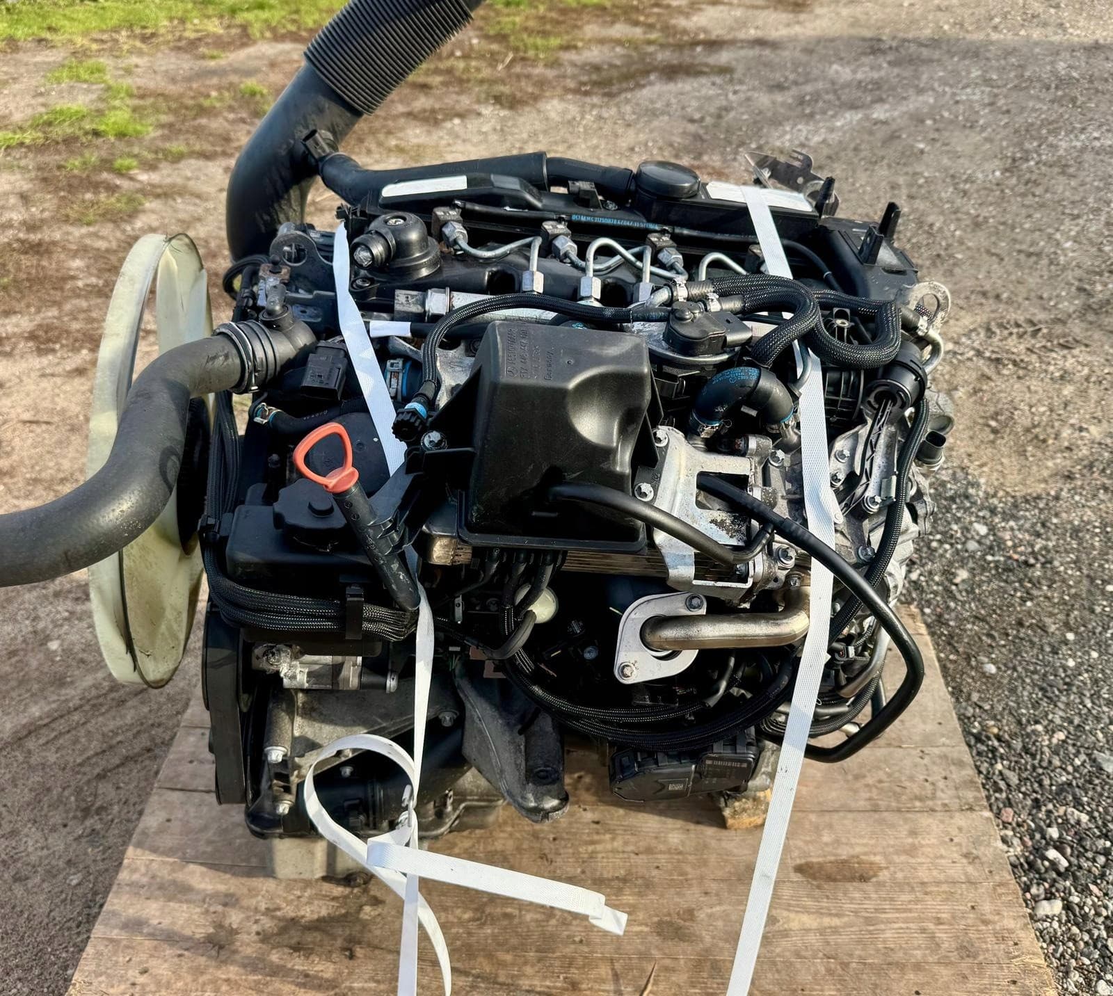 Motor Completo Mercedes Sprinter W906 2.2 CDI Biturbo A651911 usado 2