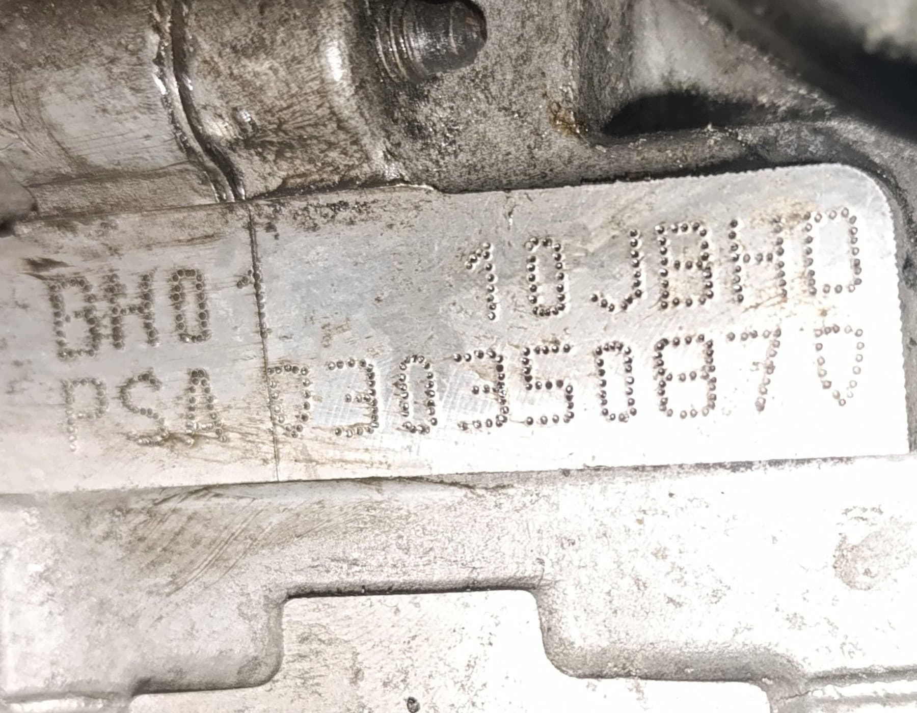 Motor Completo Peugeot / Citroën C4 1.6 BlueHDi BH01 10JBHD usado 3