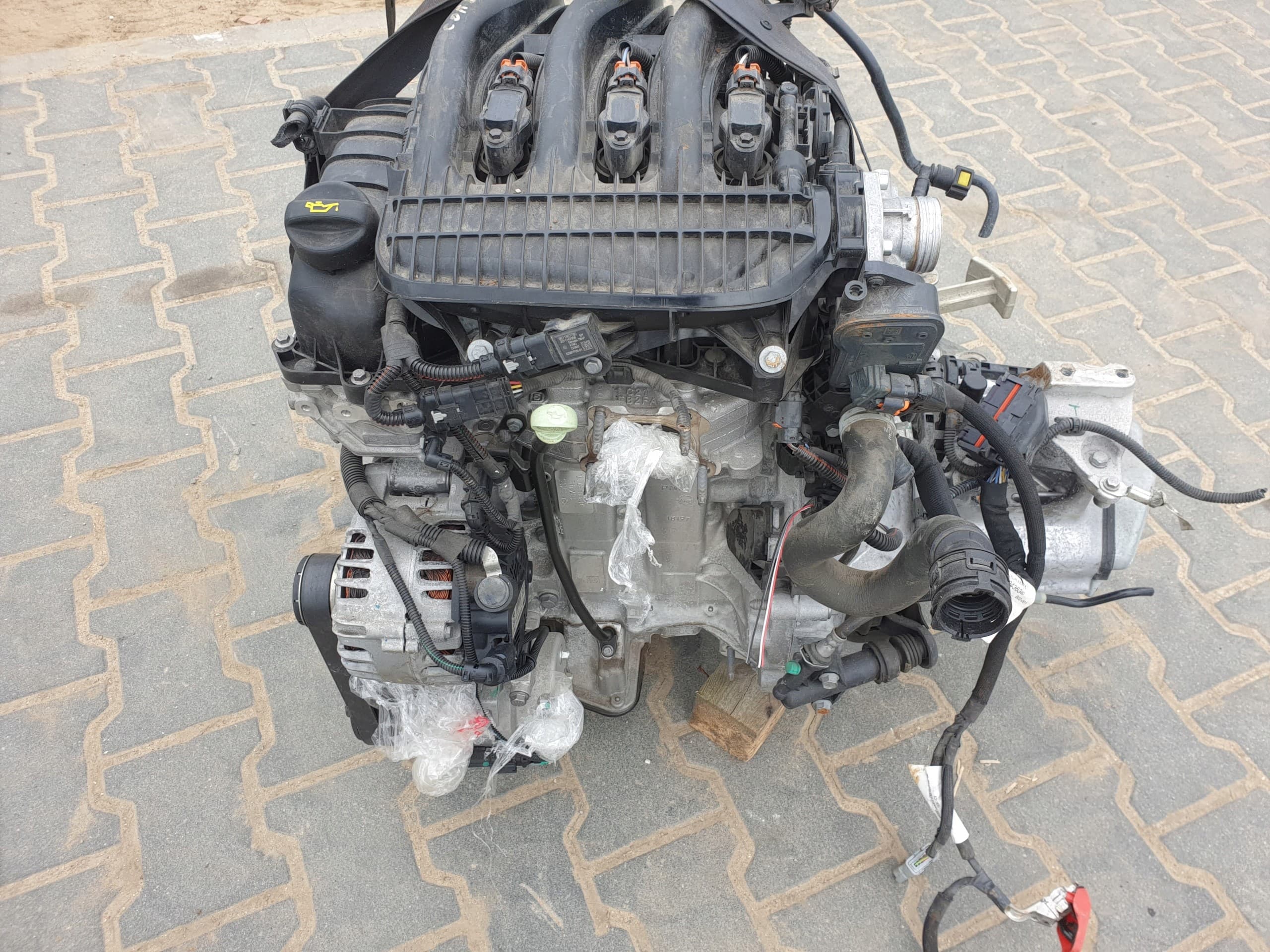 Motor Opel Corsa F 1.2 10XVAL Psa usado 4