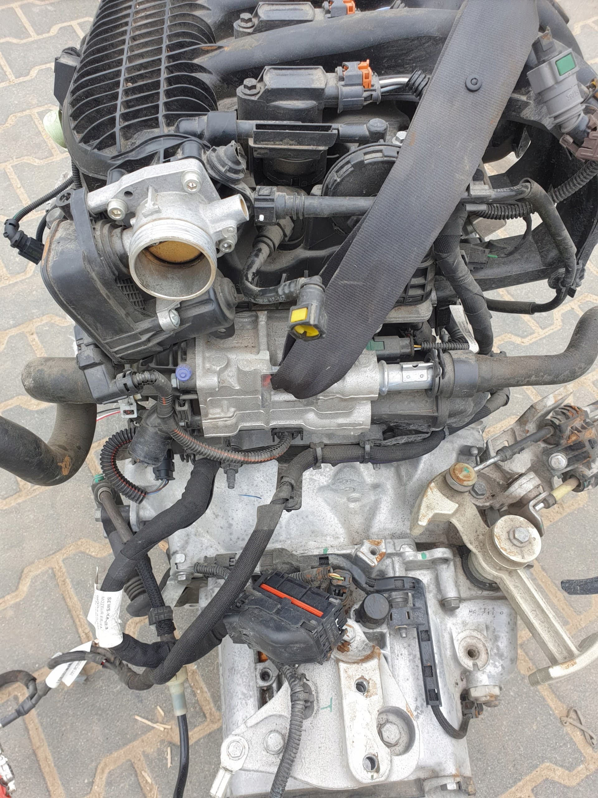 Motor Opel Corsa F 1.2 10XVAL Psa usado 5