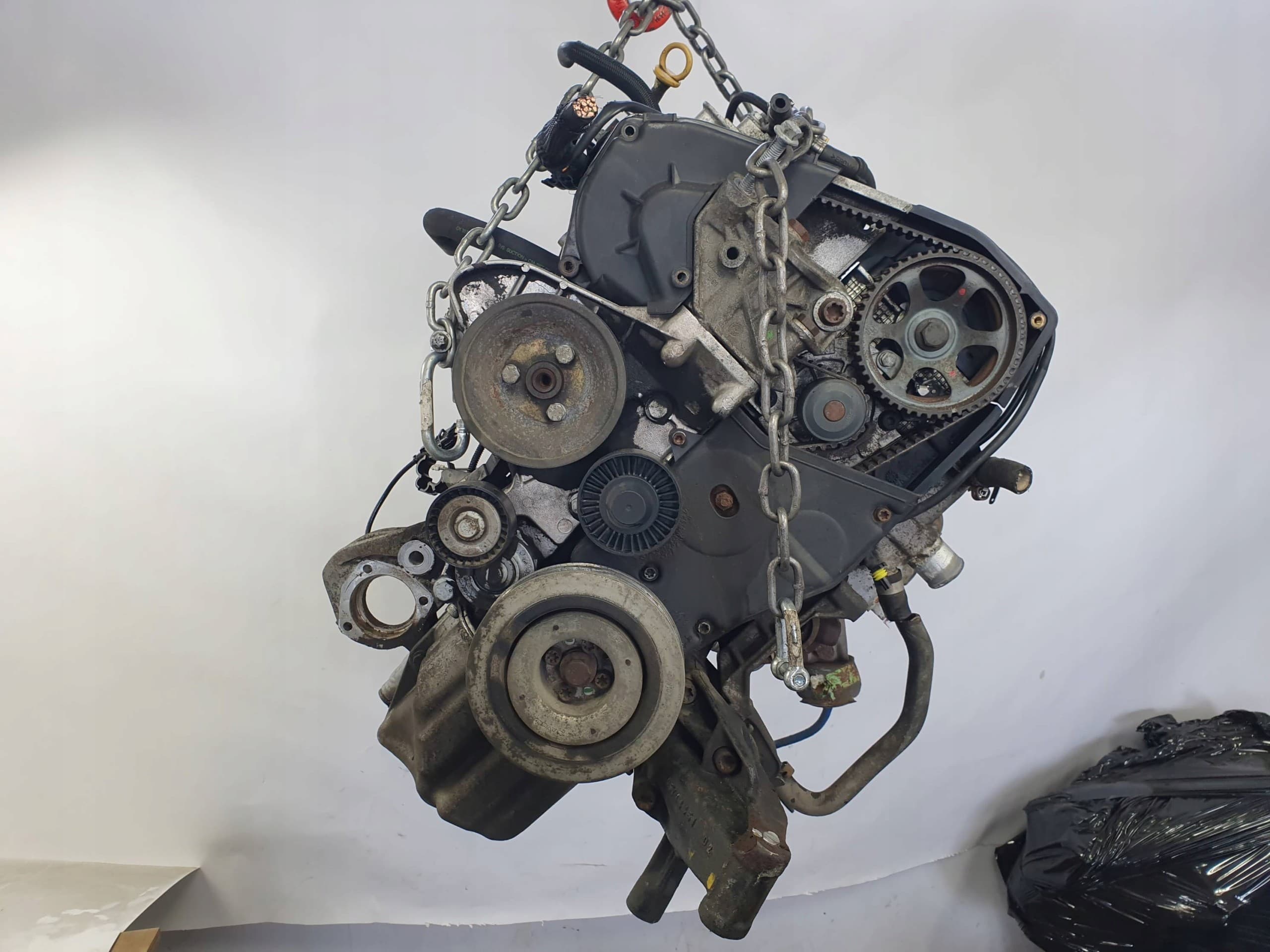 Motor trasero 1.9 Jtd Alfa Romeo 147 usado 6