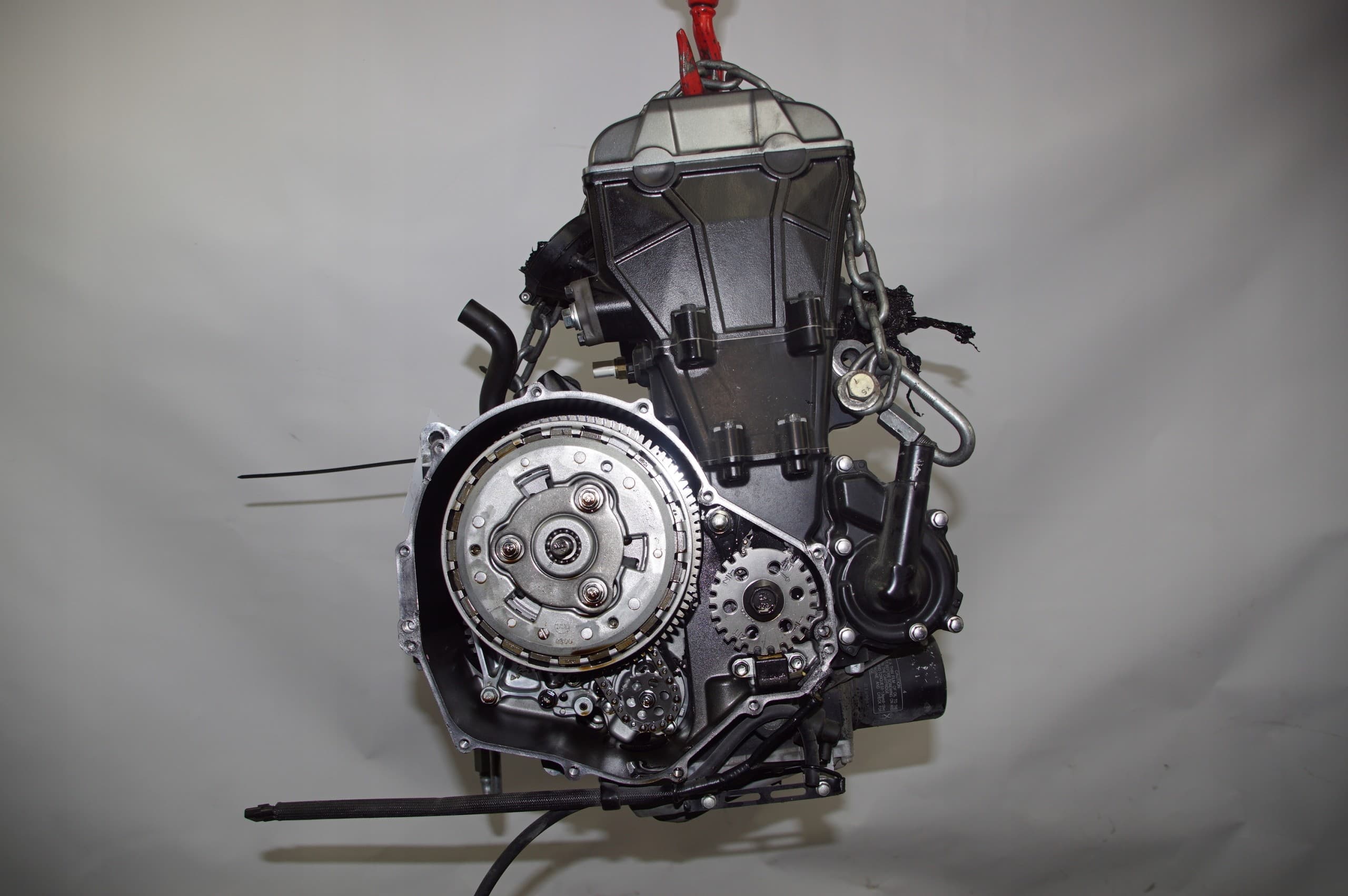 Soporte de motor para Kawasaki Z650 ABS 2017 650cc usado 4