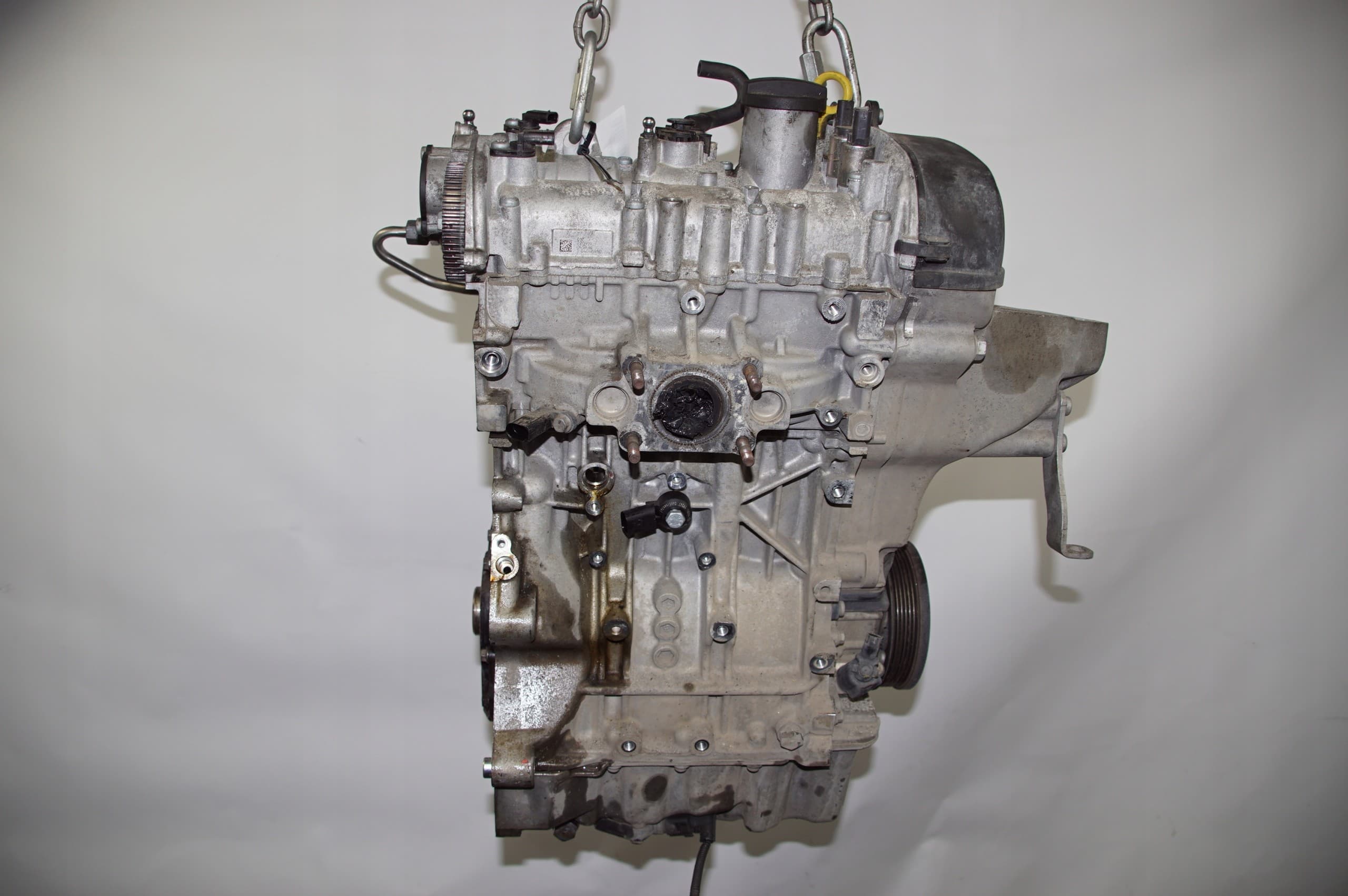 Motor trasero Dkl 1.0 95 CV Skoda Fabia Iii usado 4