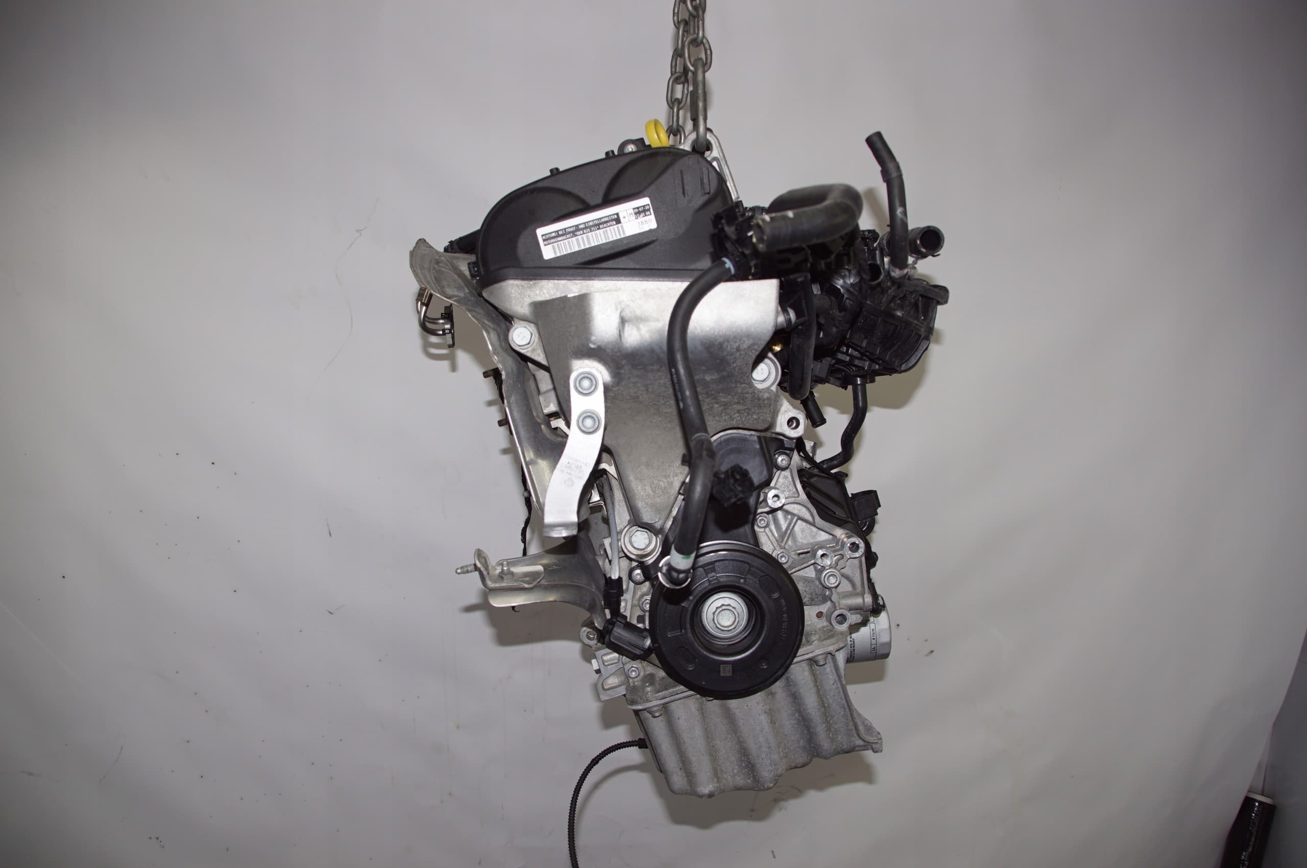 Motor trasero Dkr 1.0 TSI 110 CV Skoda Fabia Iii usado 4