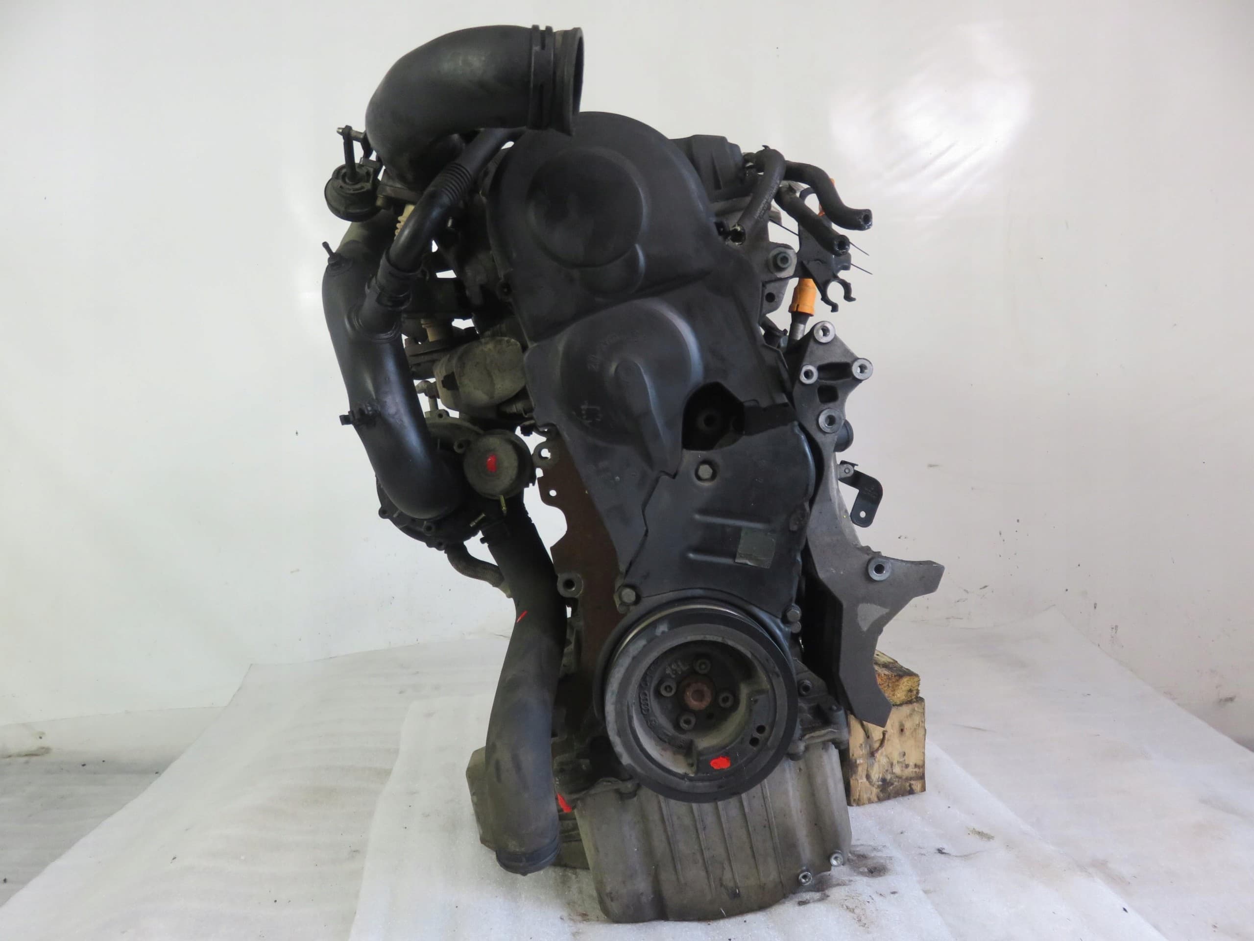 Motor Seat Ibiza Iii (6L1) 1.4 TDI 75 CV Amf Completo usado 5