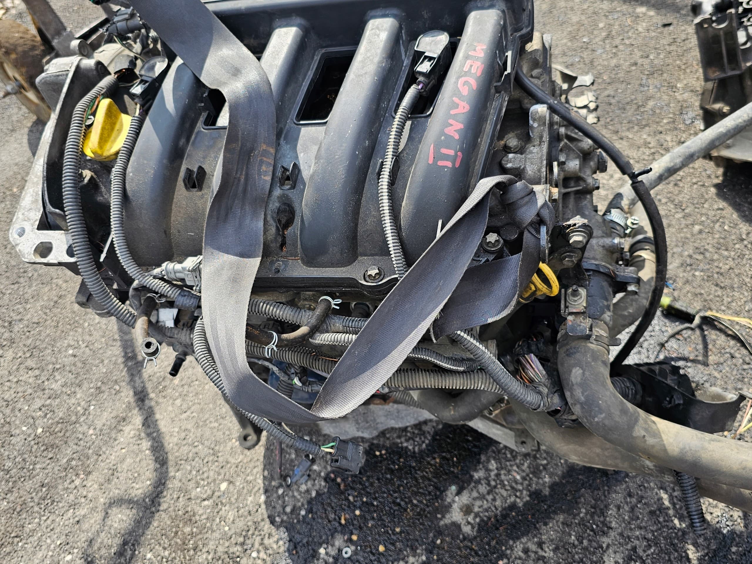 Motor Renault Megane II 1.4B 16V K4JD738 usado 3