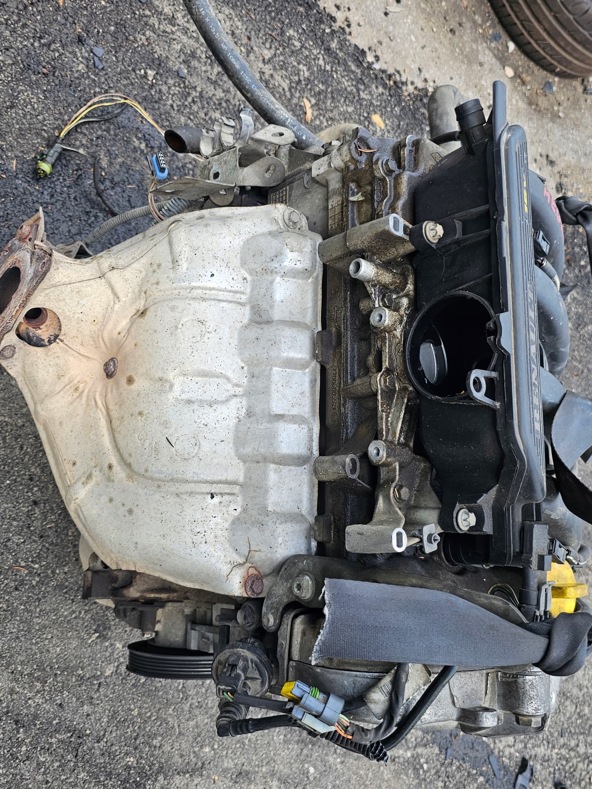 Motor Renault Megane II 1.4B 16V K4JD738 usado 4