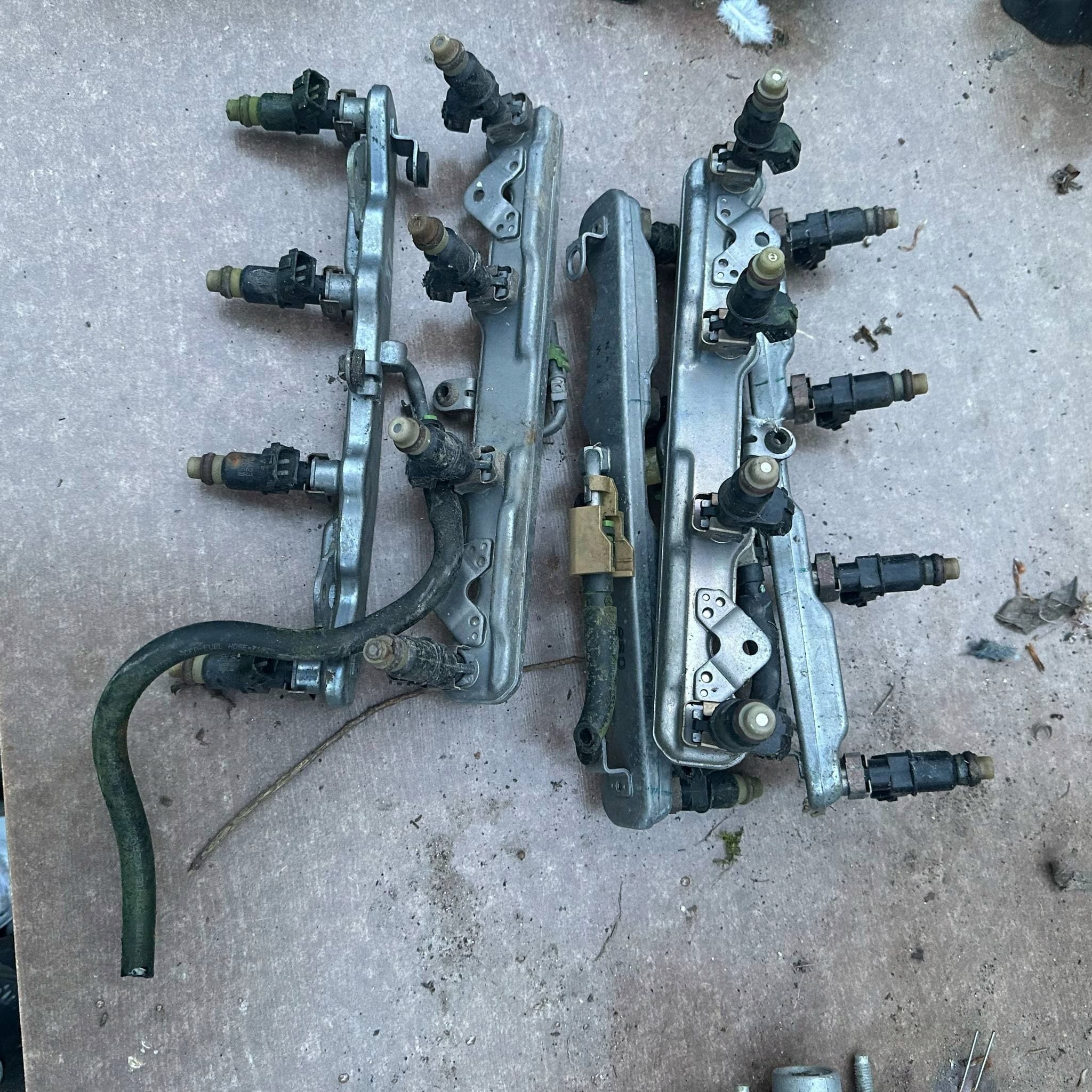 Riel de Inyección Honda Civic Ufo Viii 1.8 I-Vtec 2006-2011 usado 5