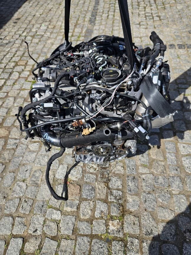 Motor Completo Audi Q5 80A A4 B9 A5 F5 8W 2.0 TDI 190CV usado 3