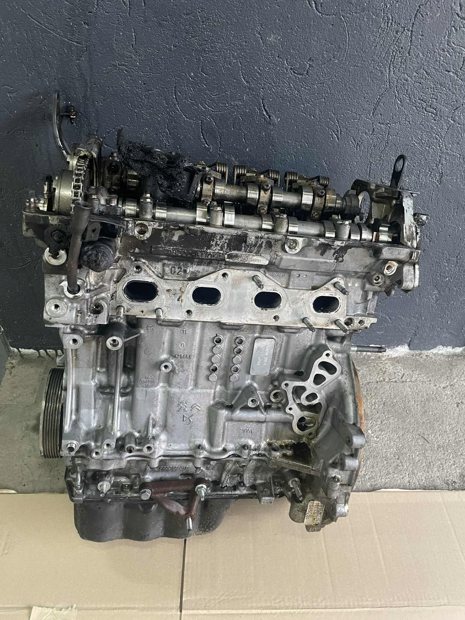 Motor Peugeot 408 GT P54 1.6 Thp Híbrido 10FKBJ usado