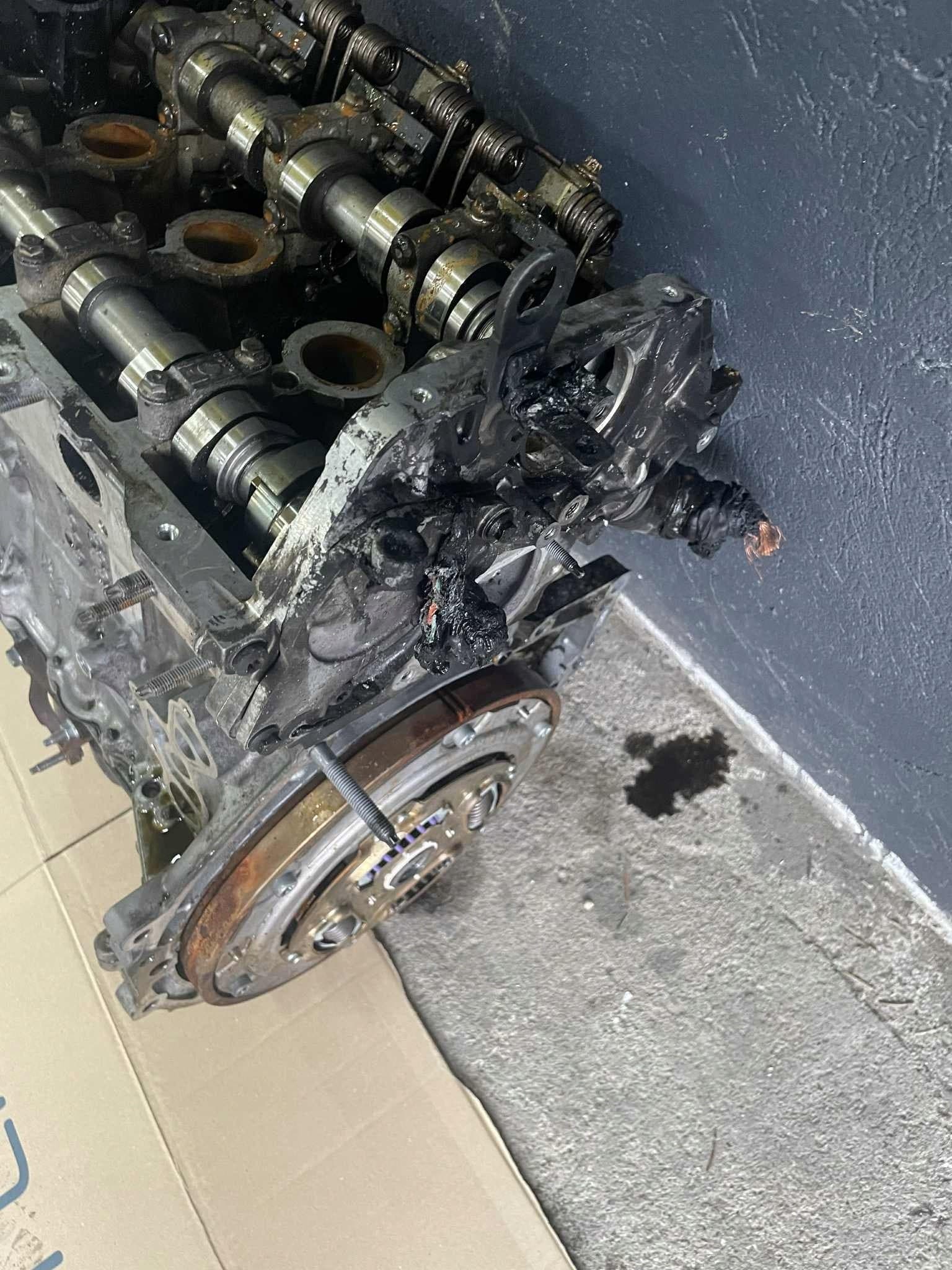 Motor Peugeot 408 GT P54 1.6 Thp Híbrido 10FKBJ usado 2