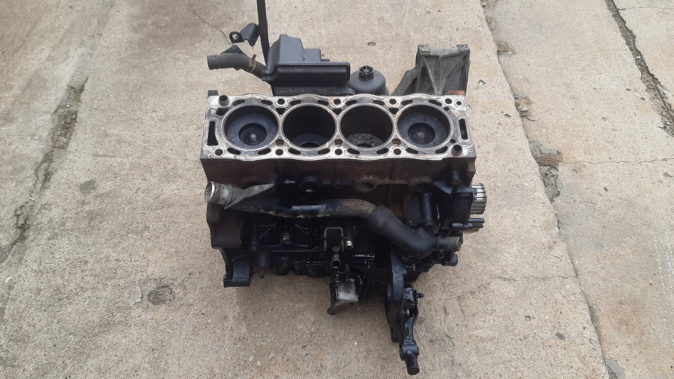 Motor de motor Fiat Scudo II 2.0 06-13R usado