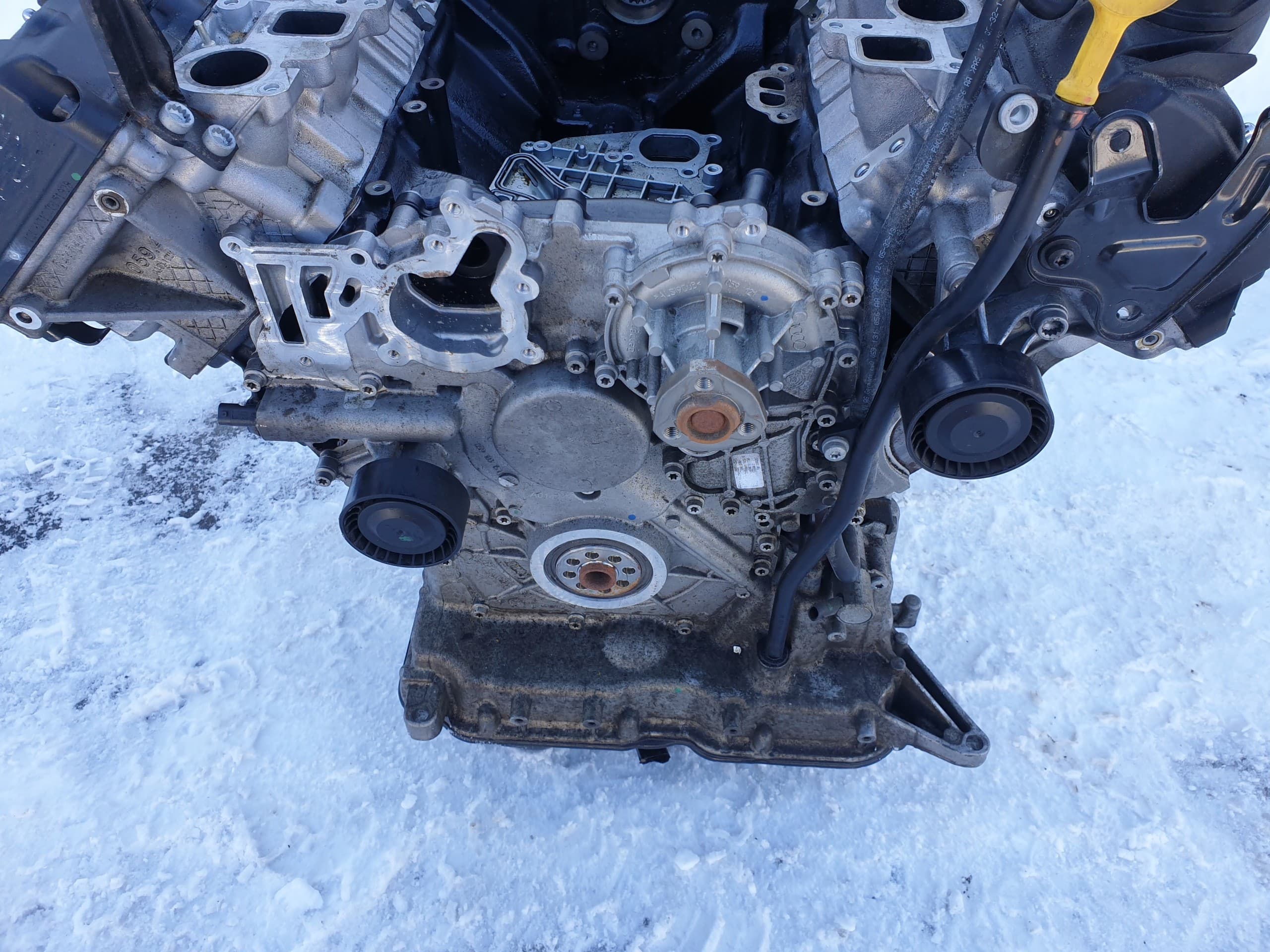 Soporte de motor Audi A5 3.0 TDI 180KW Ckvc 059109130AG usado 2