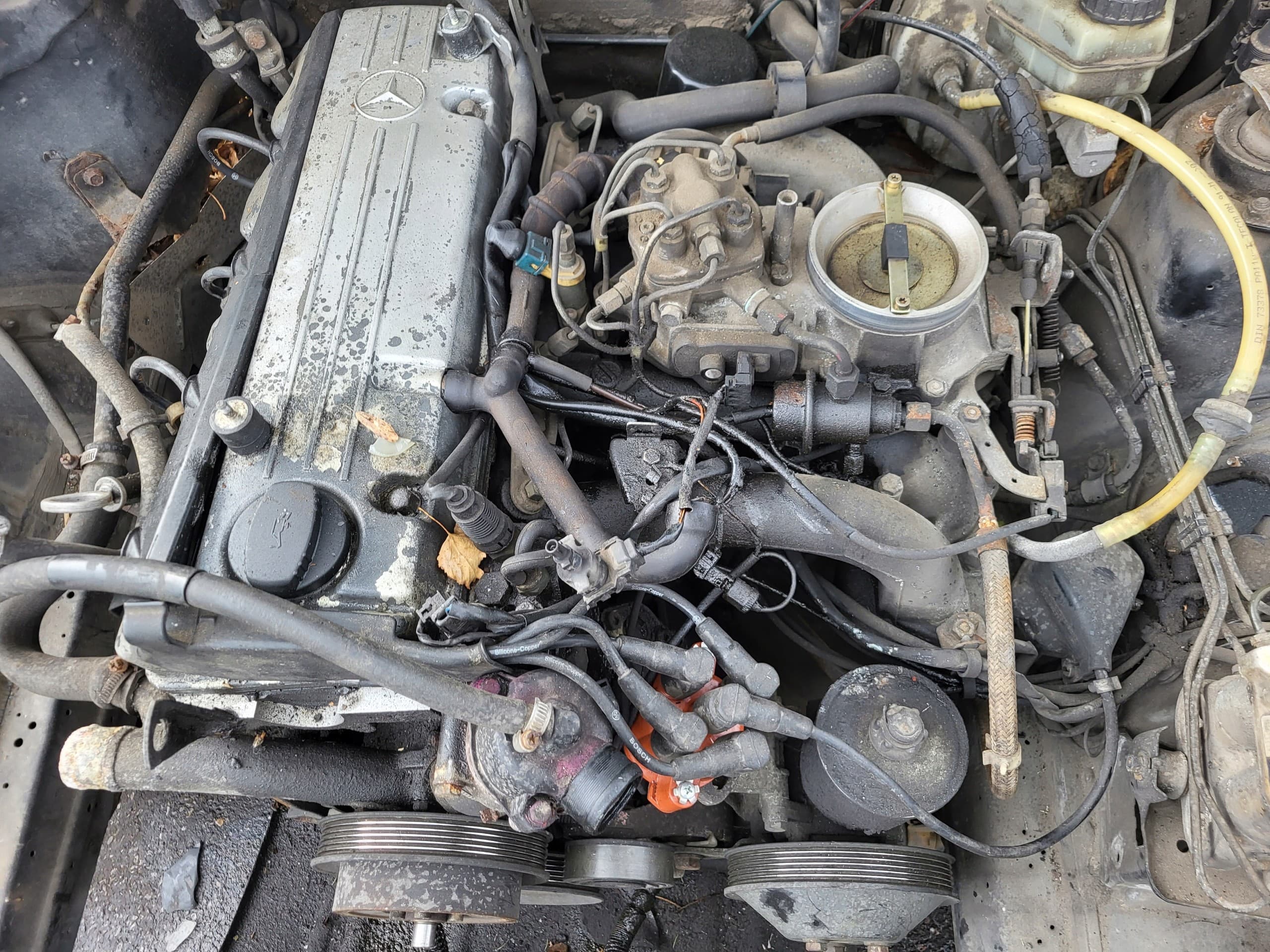 Motor Mercedes 190 W201 1.8 Gasolina OEM usado 4