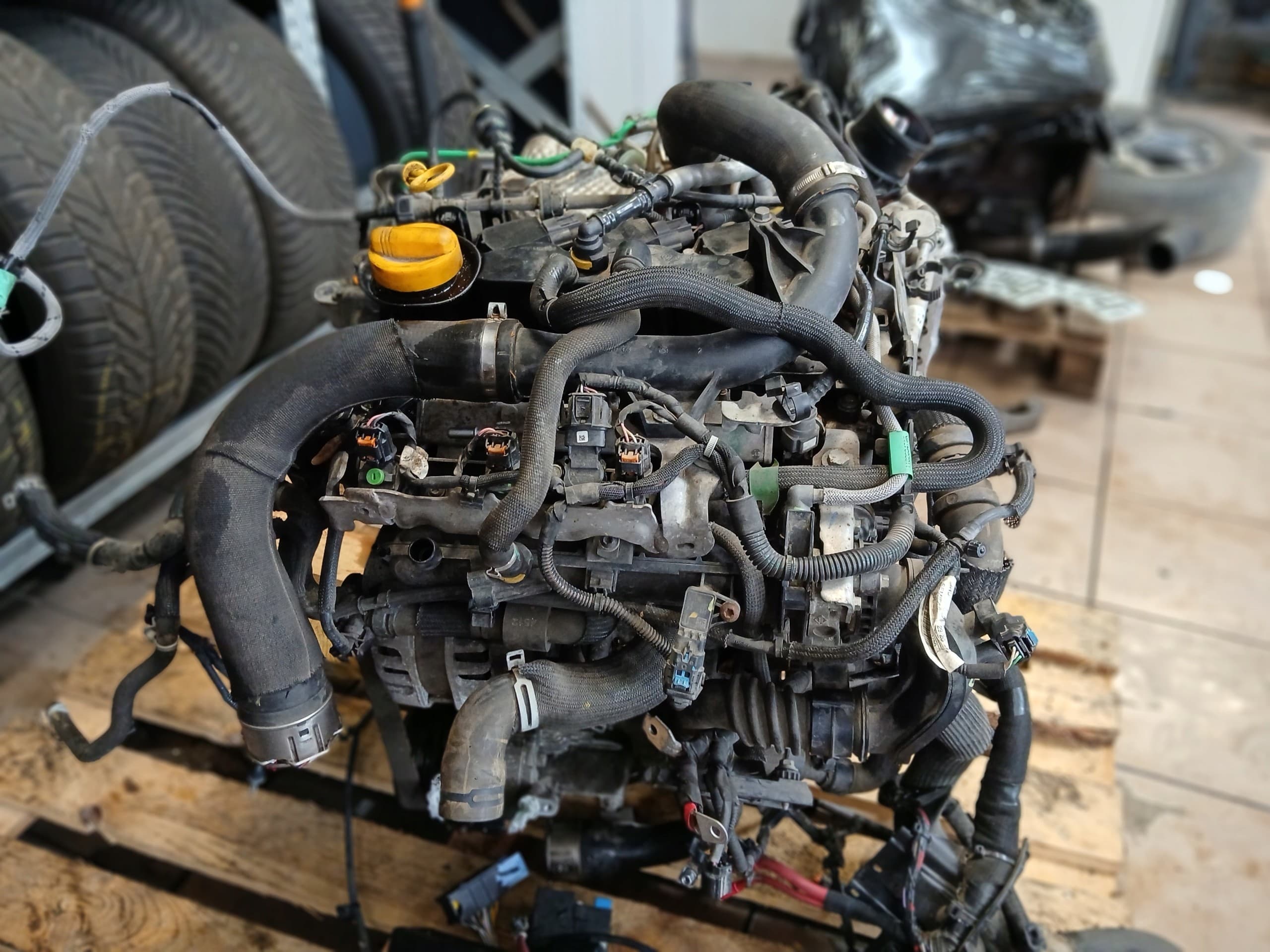 Motor Completo H4D D460 Dacia Duster II 1.0 Tce Lpg usado 3