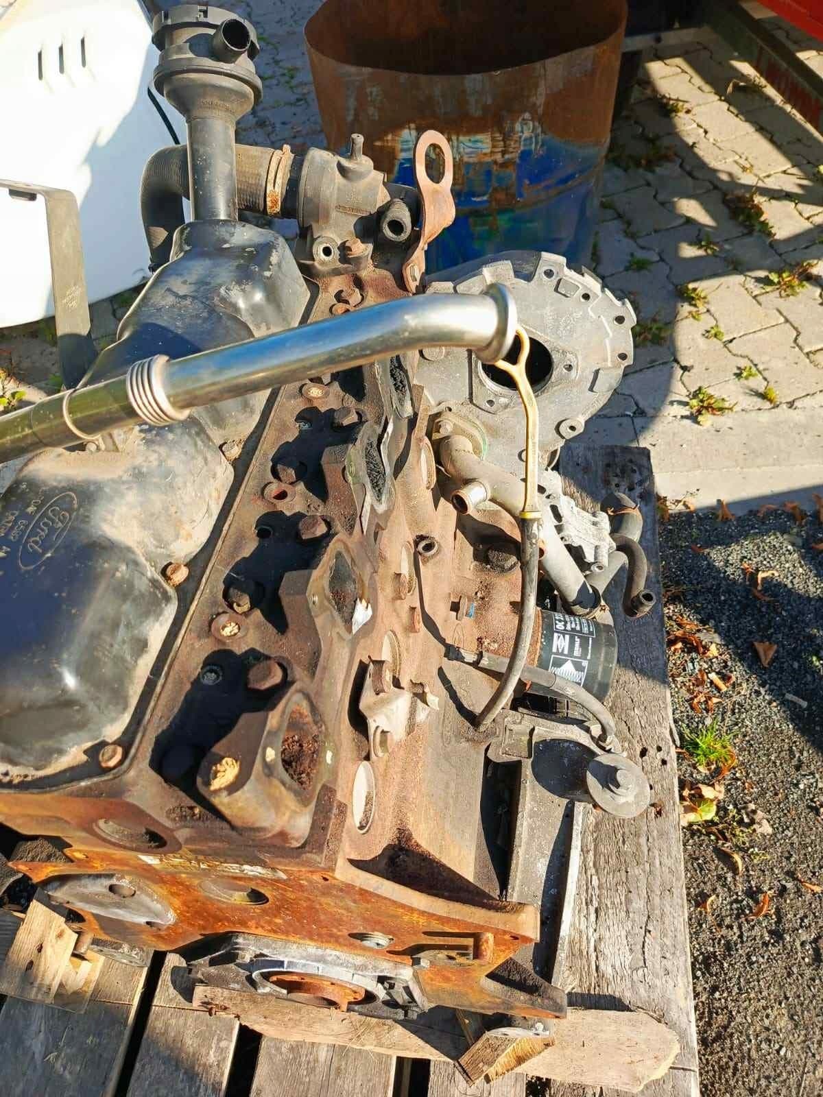 Motor Ford Transit 2.5 TDI usado