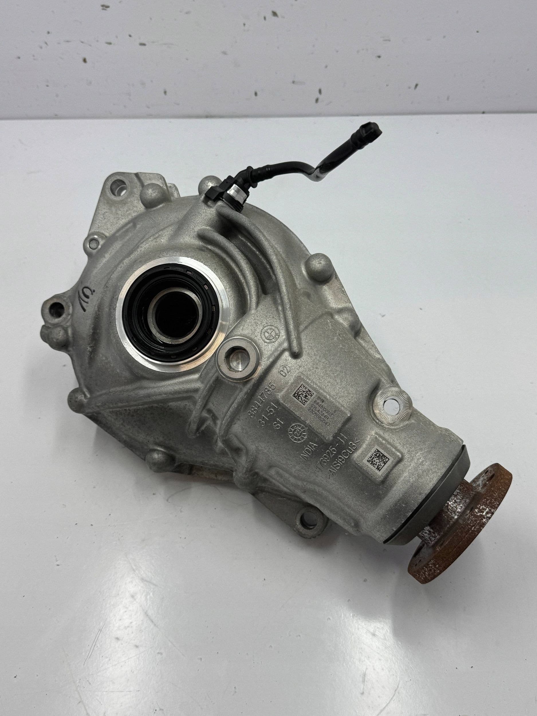 Puente diferencial delantero 8869128 8848100 BMW XM G09 31KM usado 2