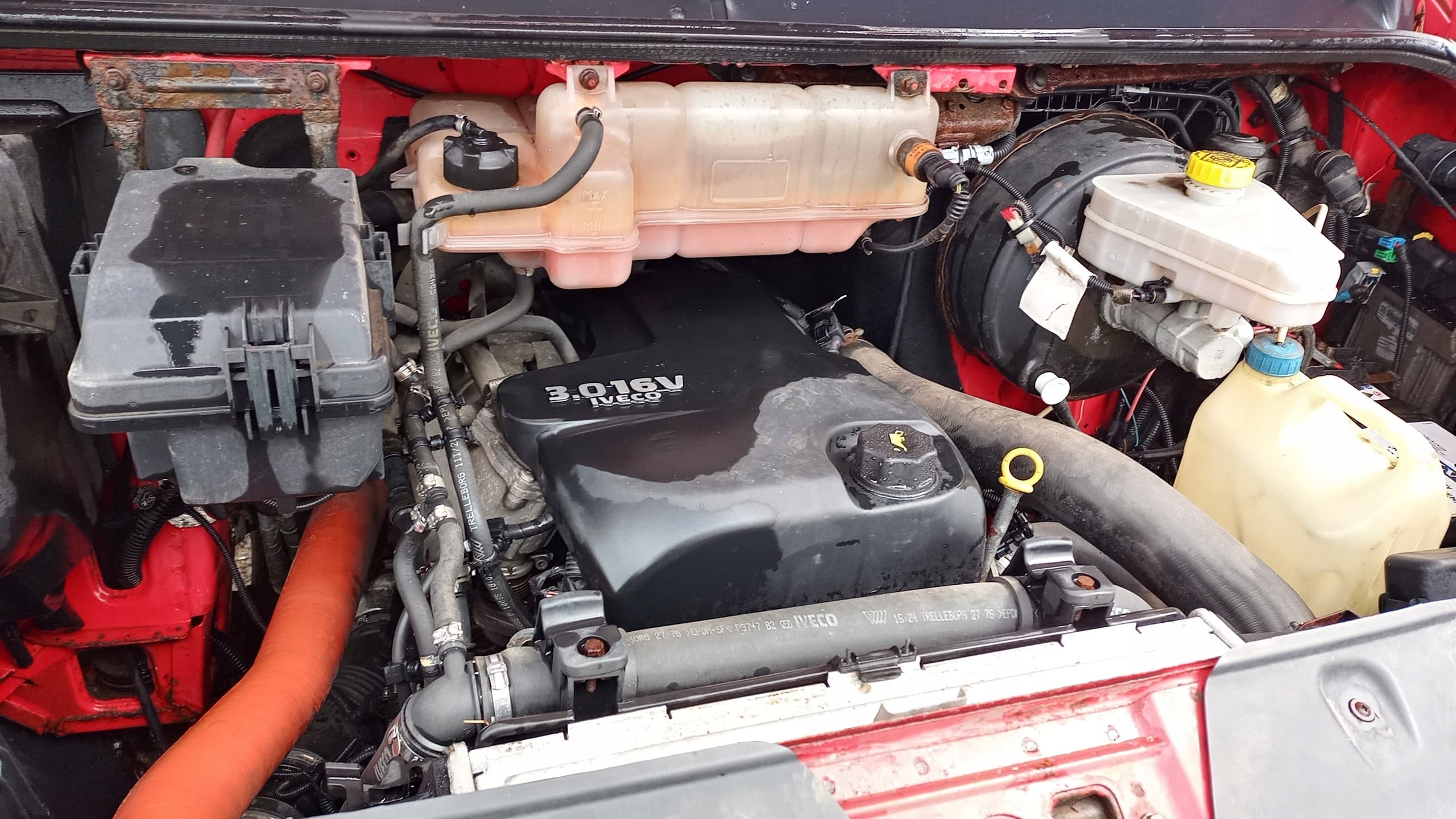 Iveco Daily IV Motor 3.0 Hpi F1CE0481F Euro 4 270.000 KM usado