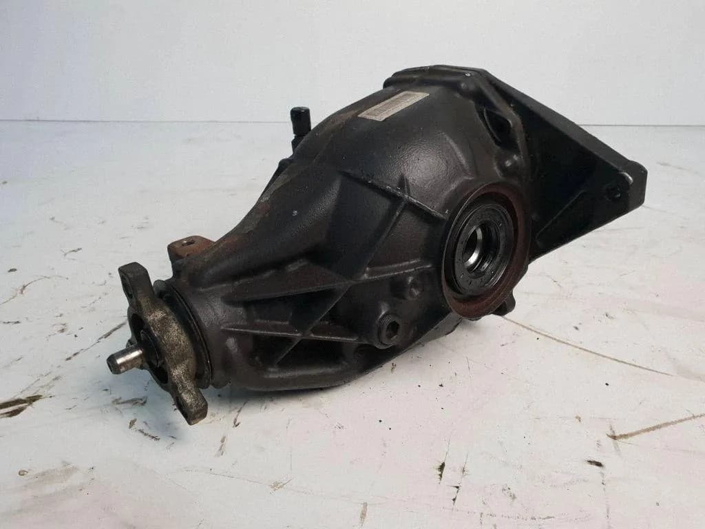 Reductor trasero Mercedes-Benz Slk (R172) 1723508000 6.0L 2011 usado 3