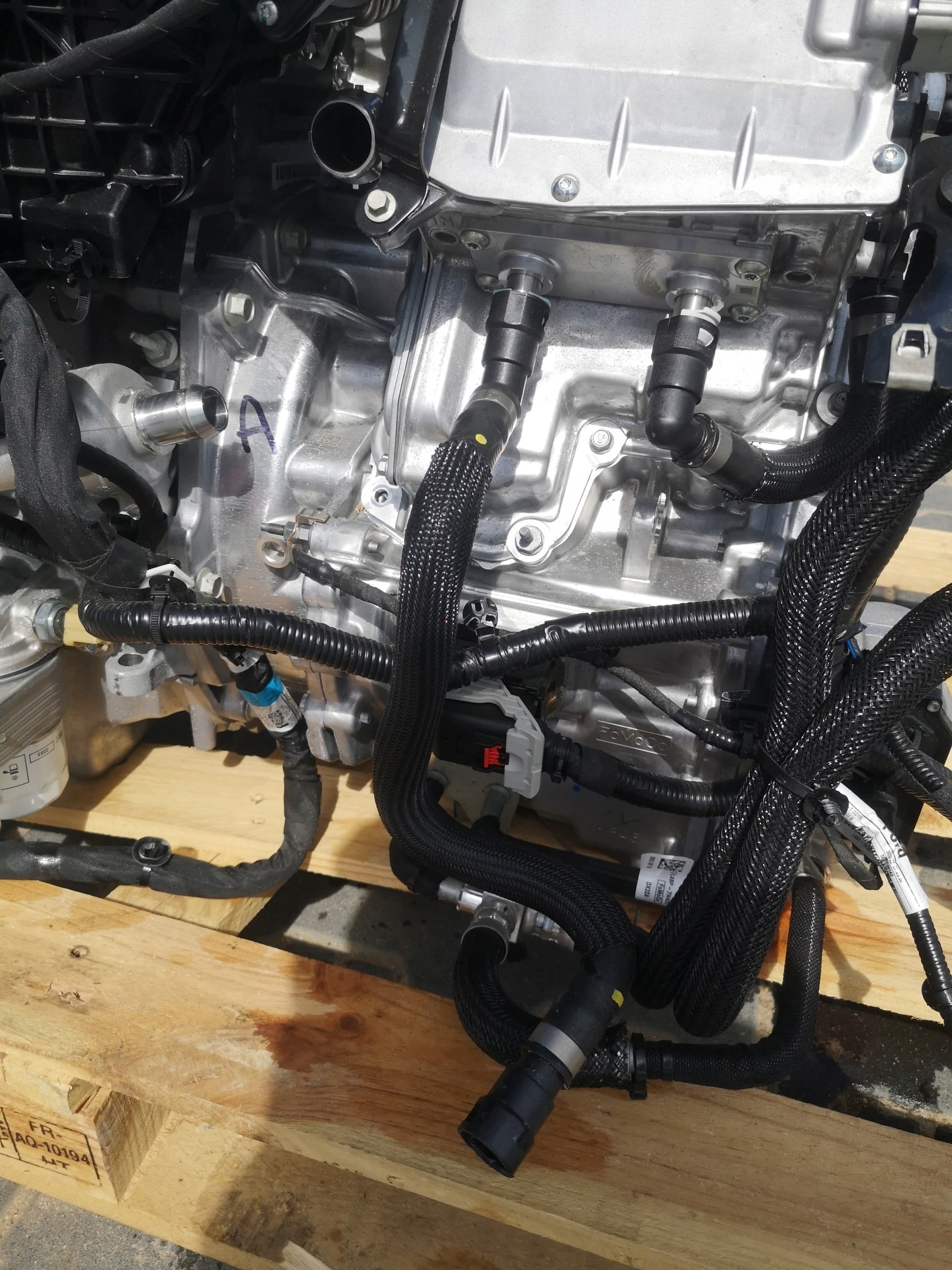 Motor completo Ford Kuga MK3 2.5 híbrido Bgda con 20.000 km usado 5