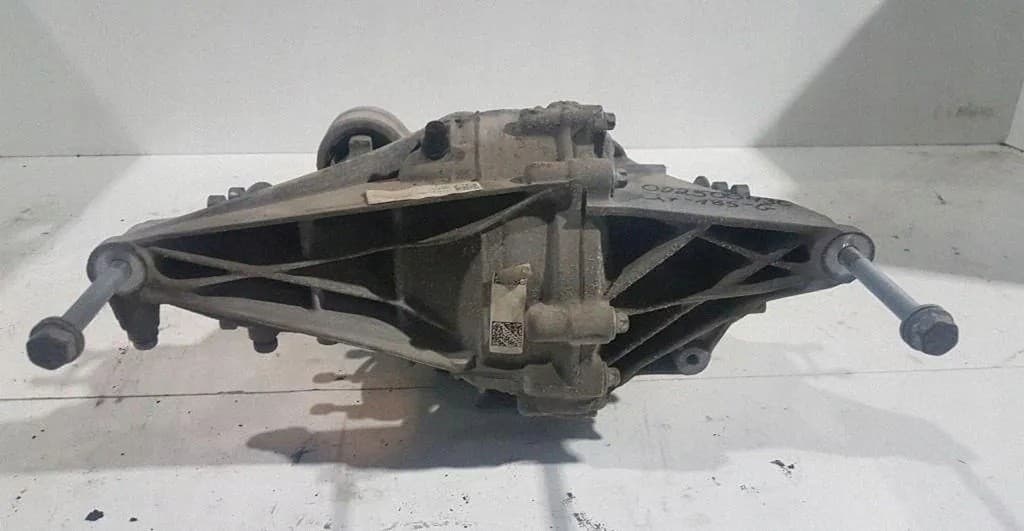 Reductor trasero Audi Q7 (4M) 0D250043C 3.0L diésel 200kW 2016 usado 3