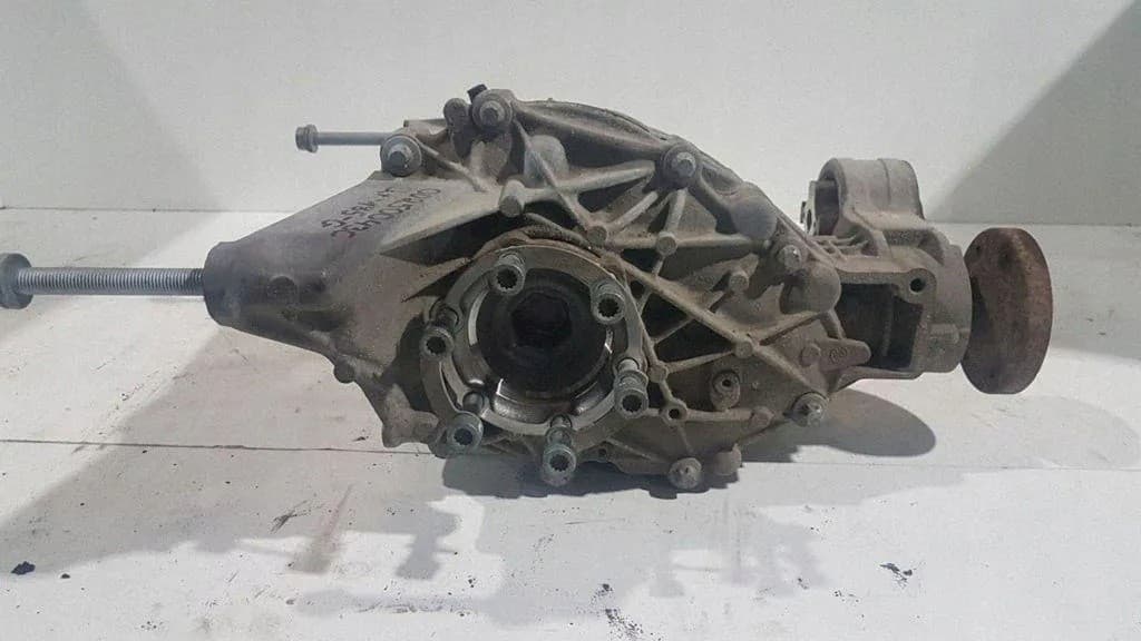 Reductor trasero Audi Q7 (4M) 0D250043C 3.0L diésel 200kW 2016 usado 8