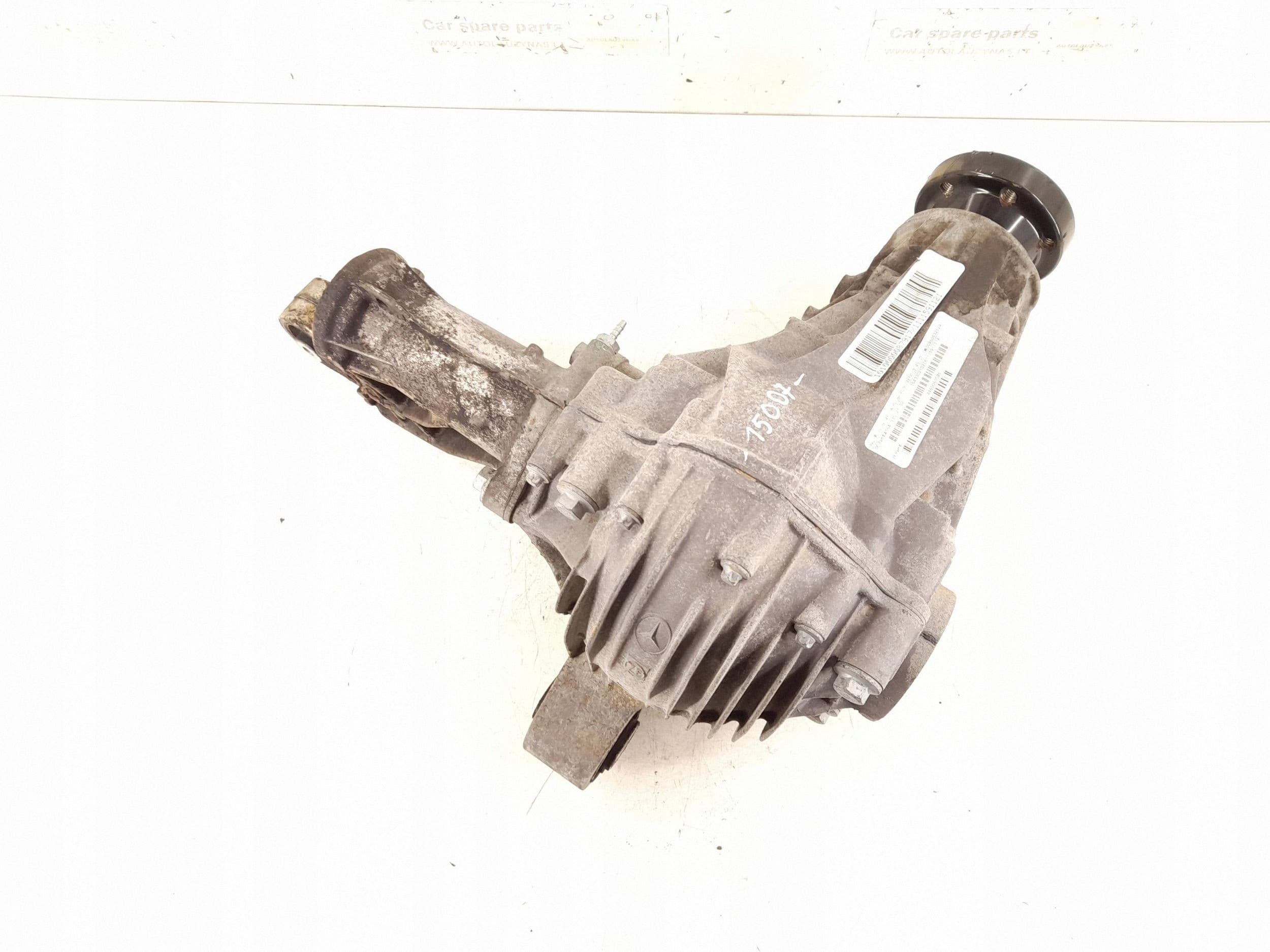 Diferencial delantero Mercedes-Benz ML W164 1643302102 usado 2