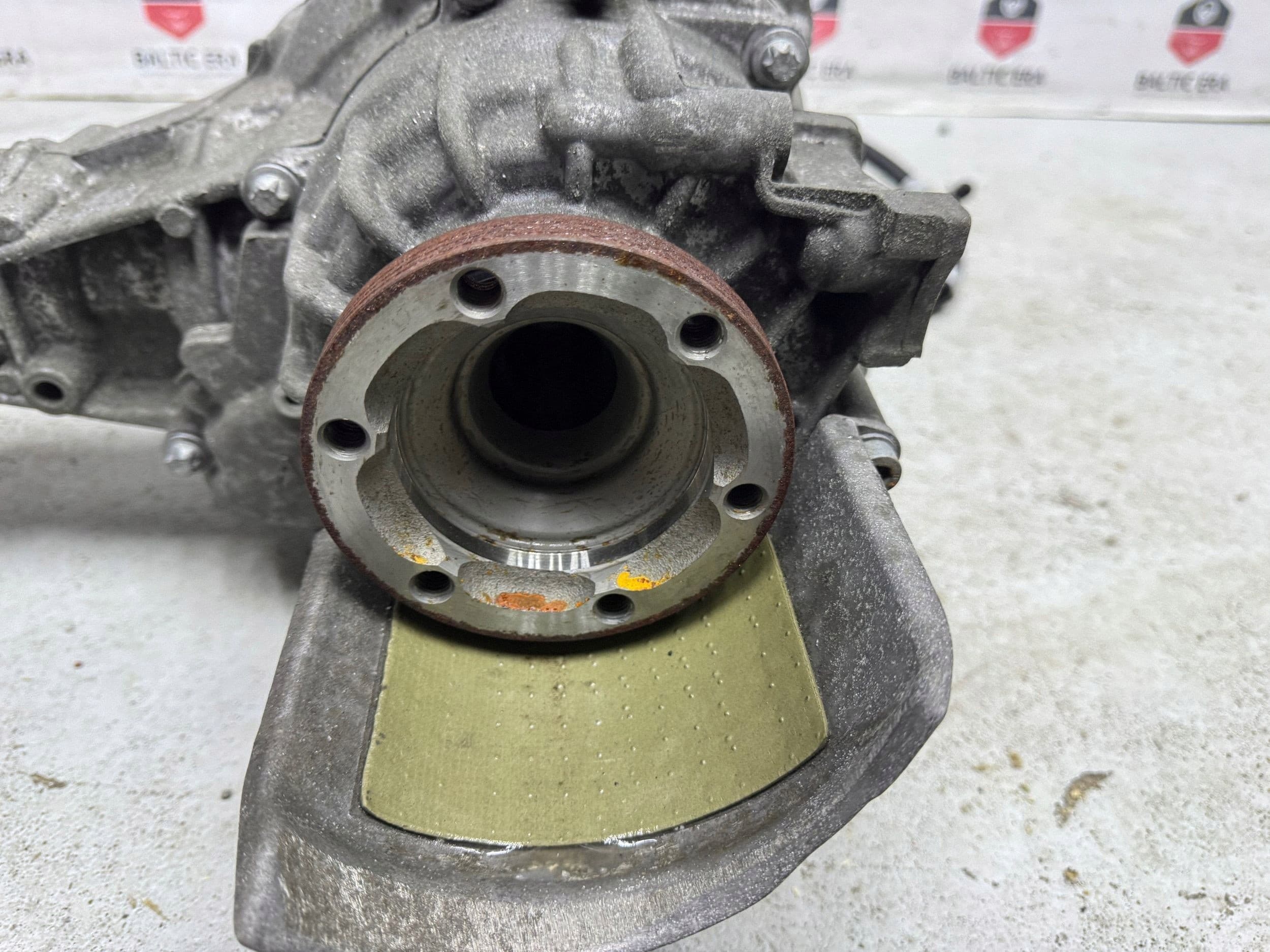 Diferencial trasero Audi A7 S7 4G 8K0927277 usado 2