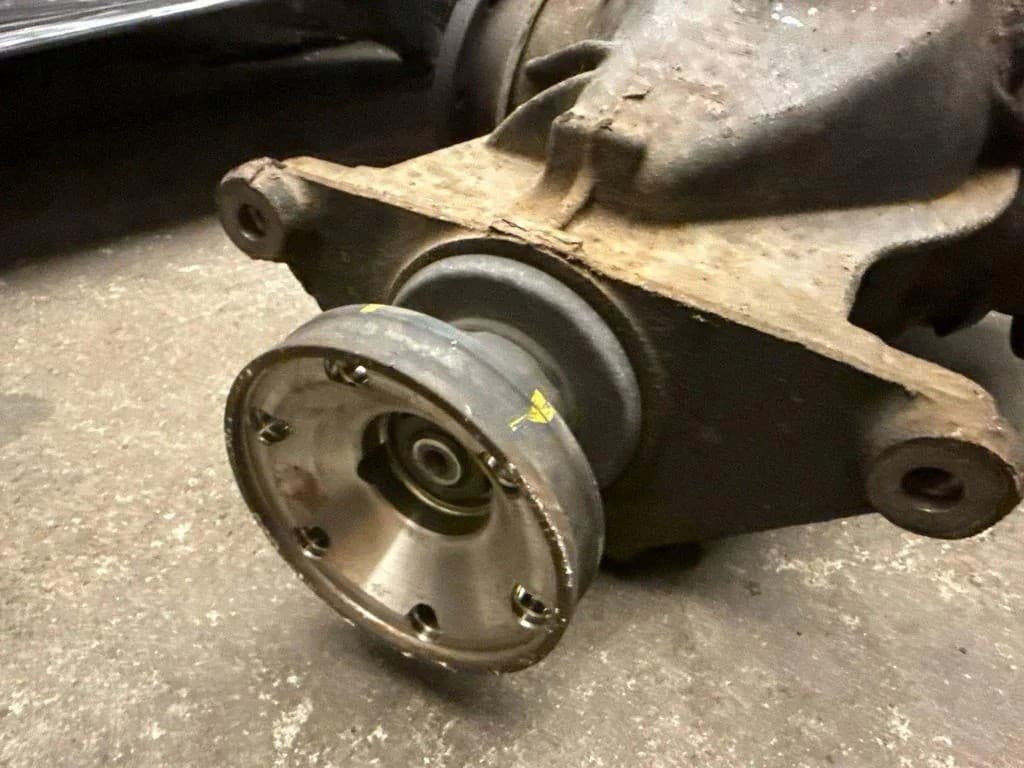 Reductor trasero BMW X5 (E53) 68572910 4.4L gasolina 235kW 2005 usado 7
