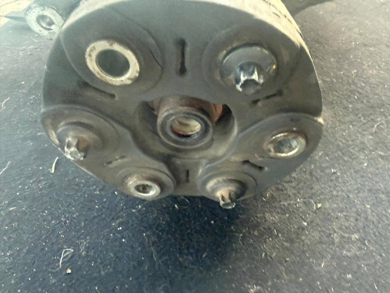 Diferencial trasero BMW 5 GT F07 7584448 usado 6