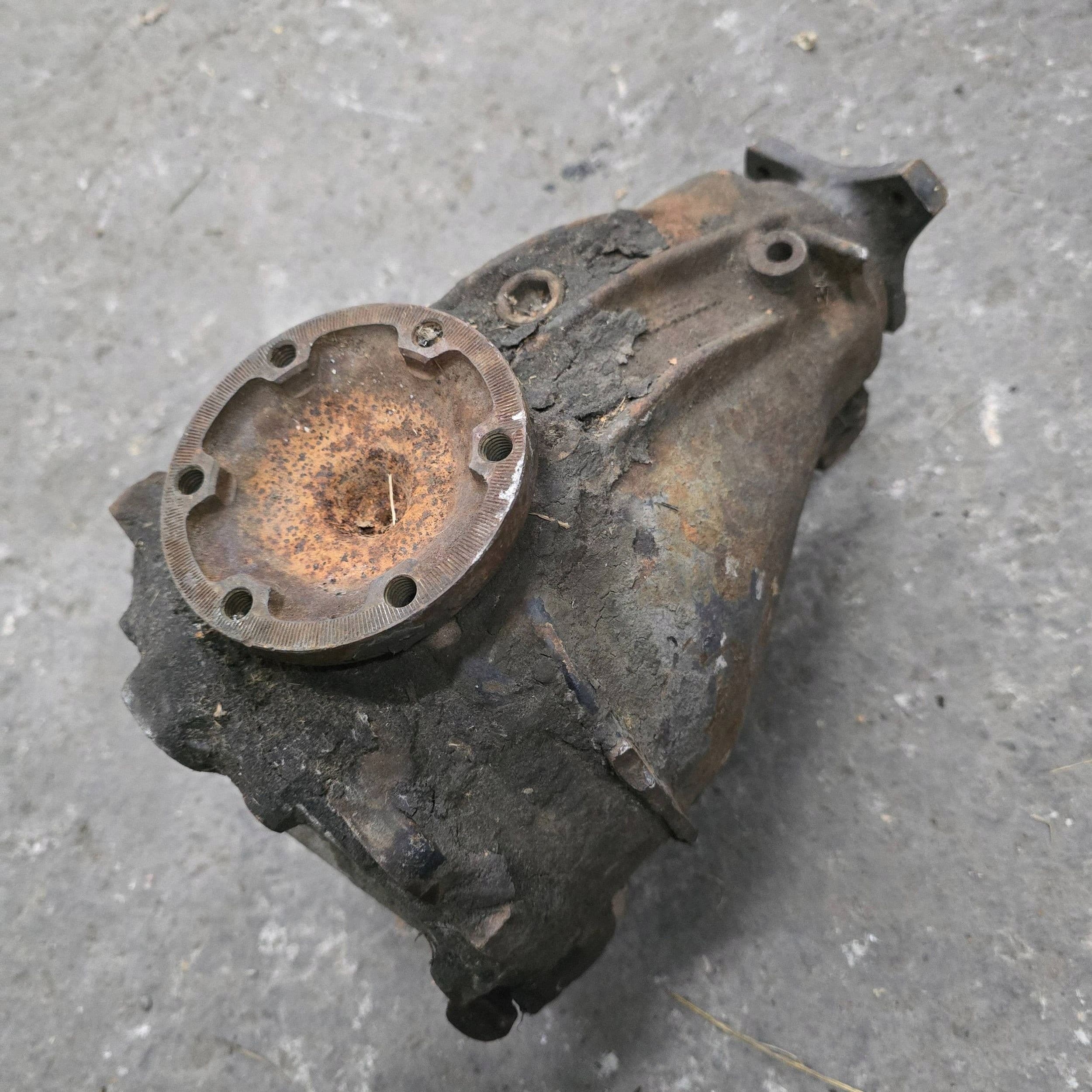 Diferencial trasero Mercedes-Benz E W124 R1243512508 3.46 usado 2