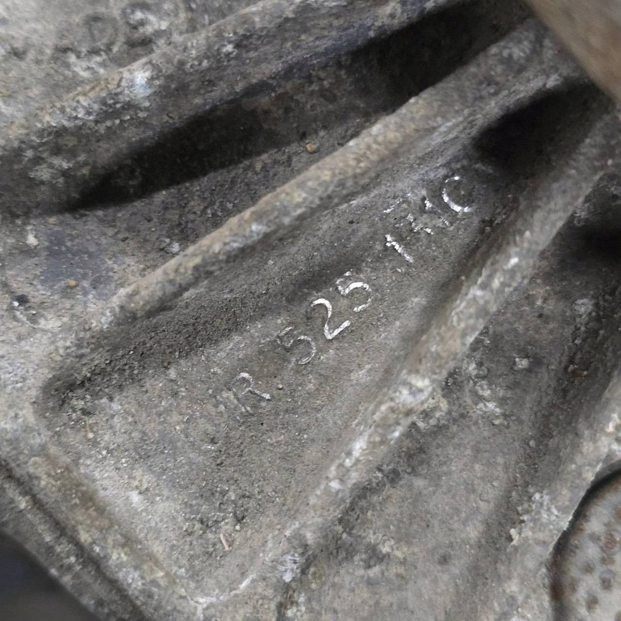 Diferencial trasero Audi A4 S4 B6 8E 8H 01R525131C usado 6