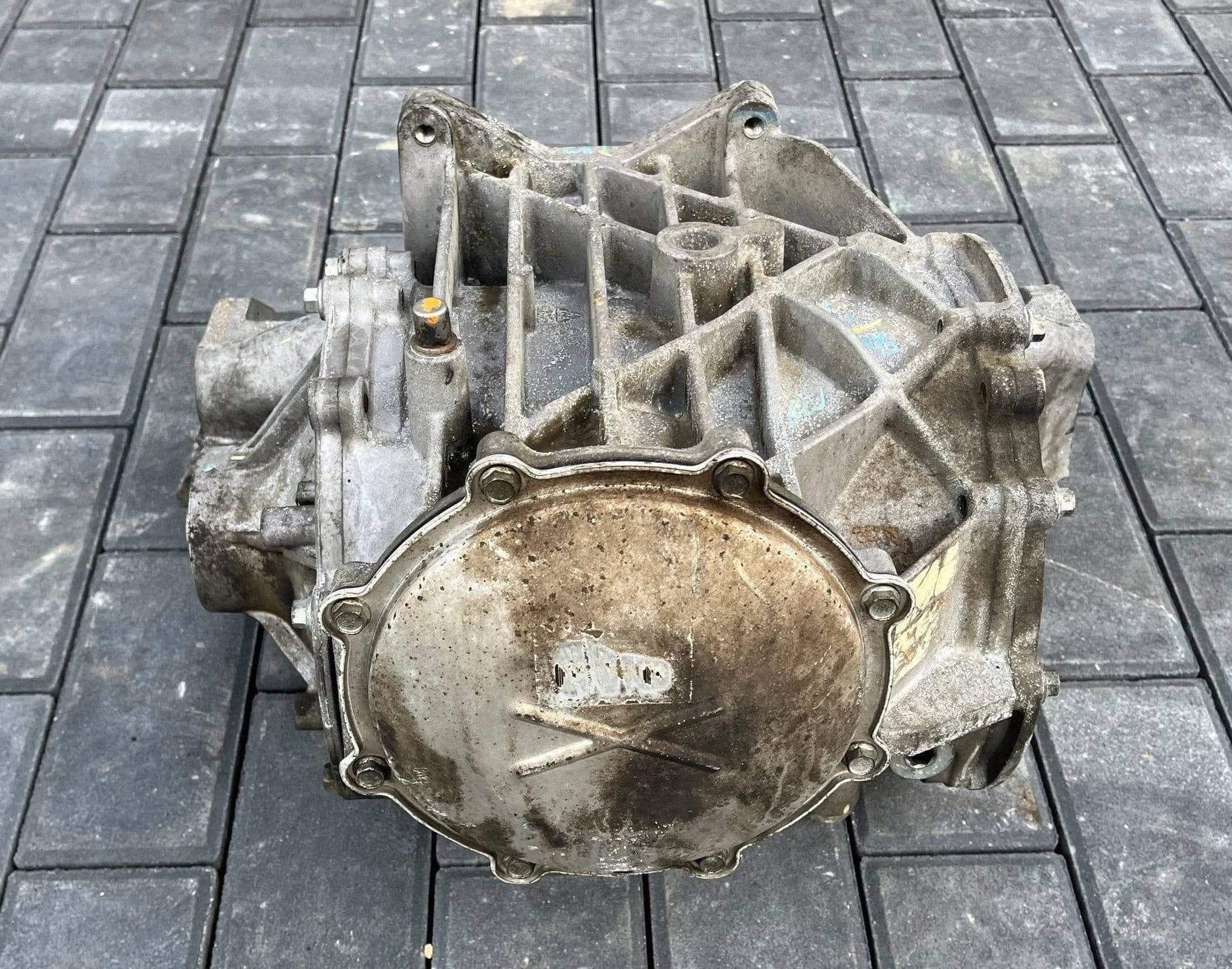 Puente trasero diferencial Chevrolet Corvette C6 6.0 24235244 usado 3
