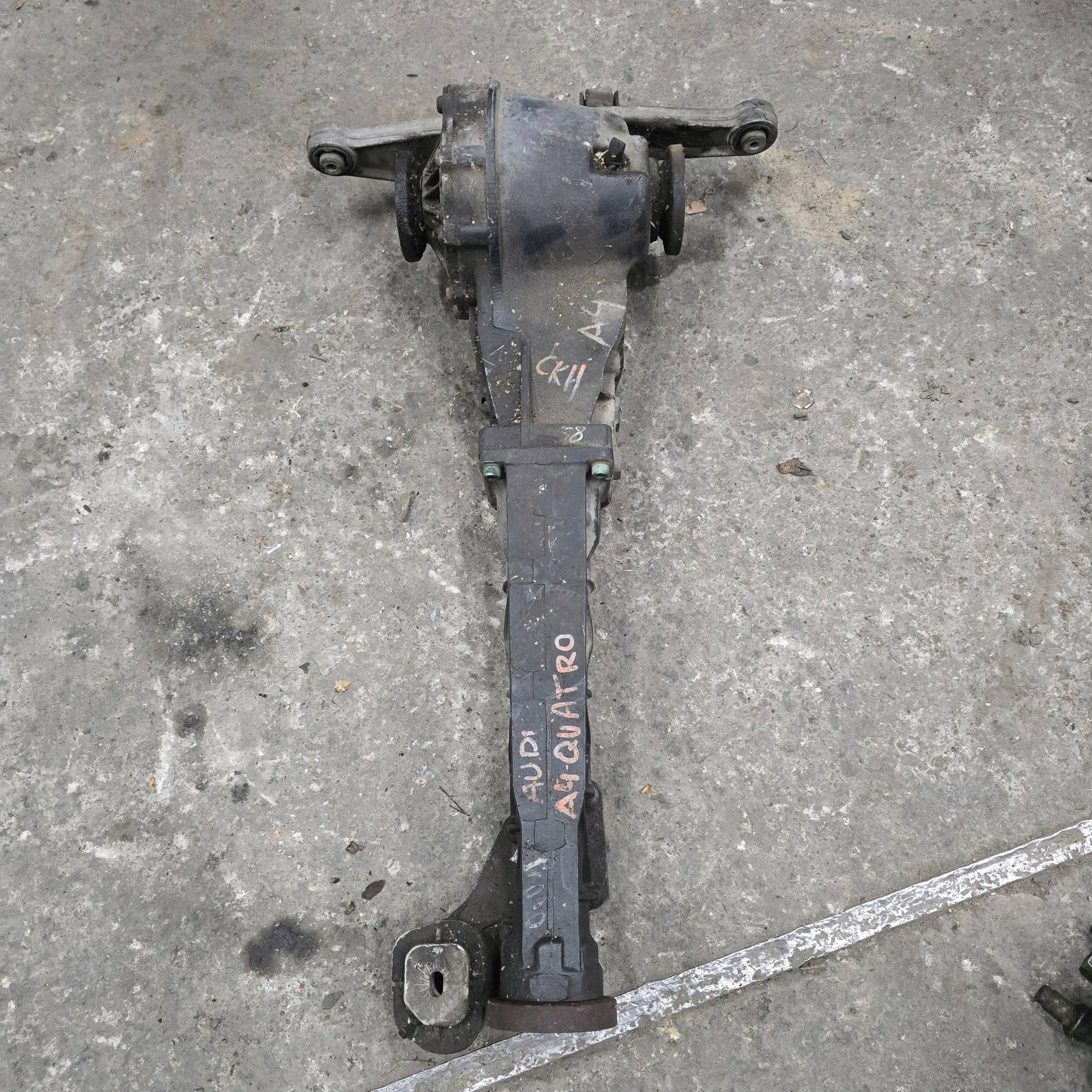 Diferencial trasero Audi 80 90 B2 01H525085 Quattro usado