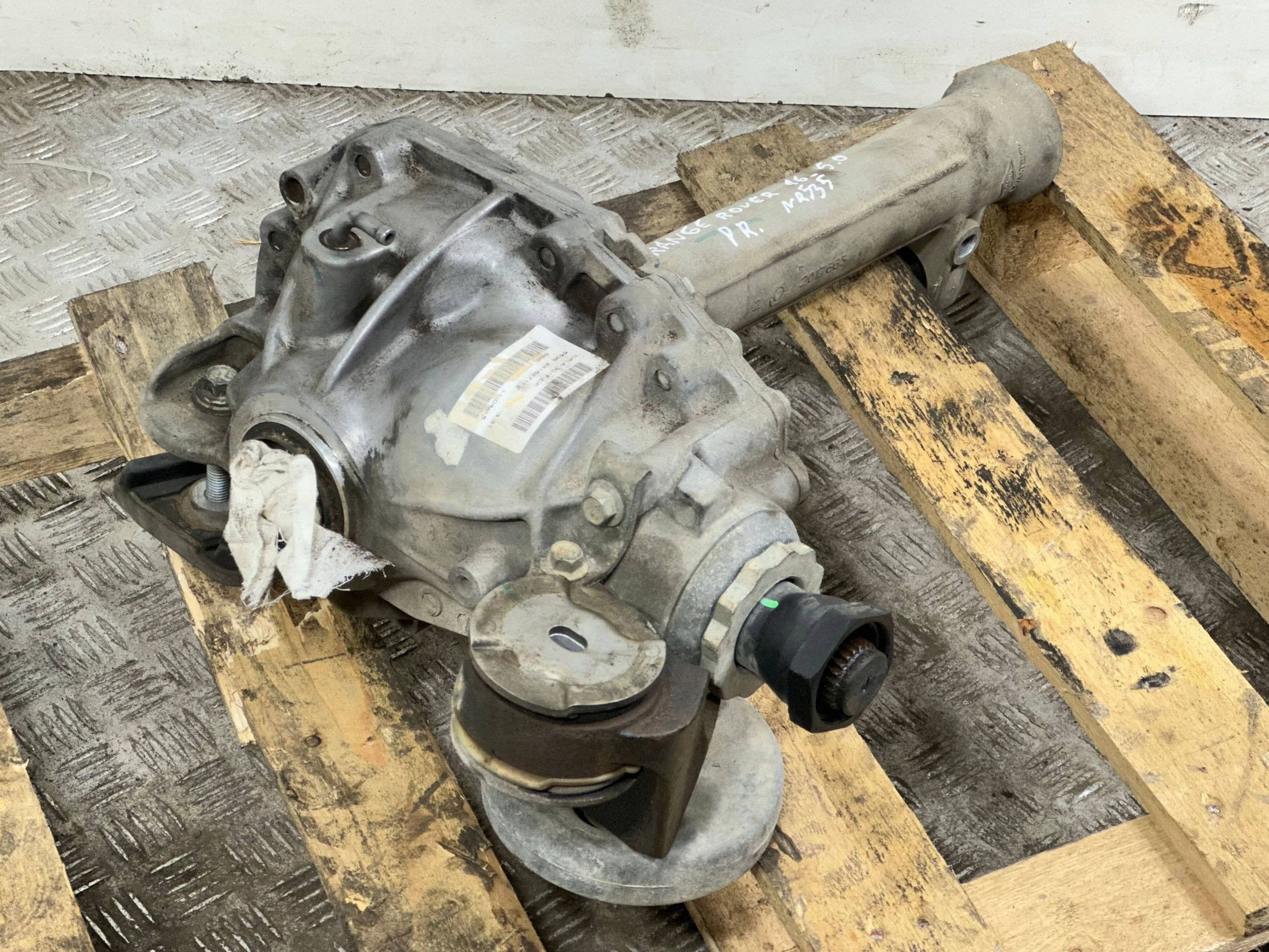 Diferencial delantero Land Rover Range Rover L405 CPLA3017CF usado 3