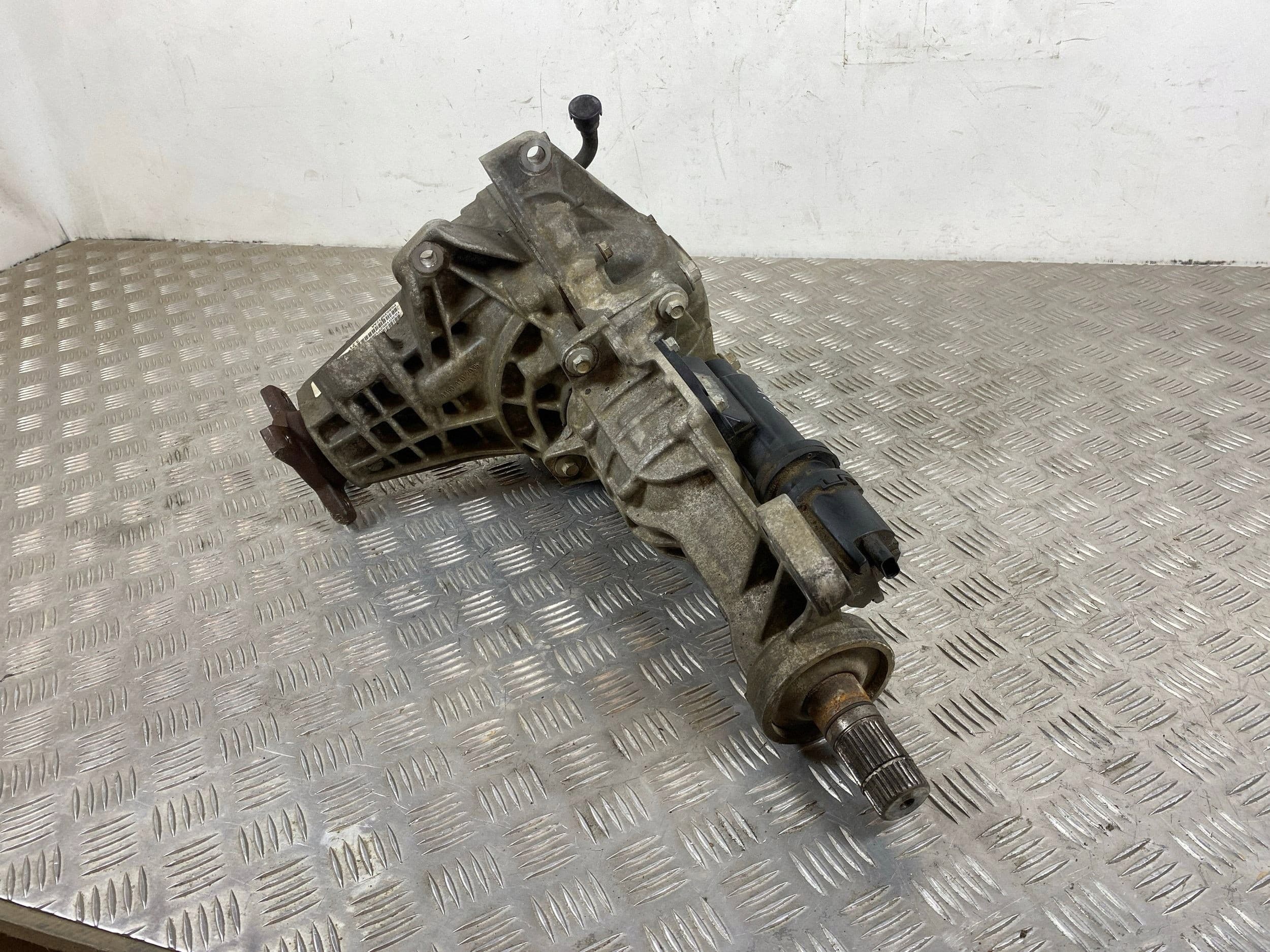 Diferencial delantero Jeep Grand Wagoneer 2022 P68539812AA usado 6