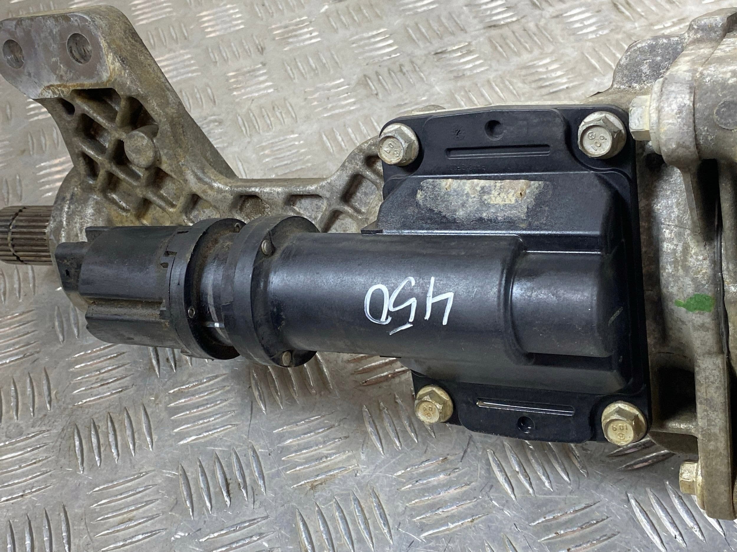 Diferencial delantero Jeep Grand Wagoneer 2022 P68539812AA usado 8