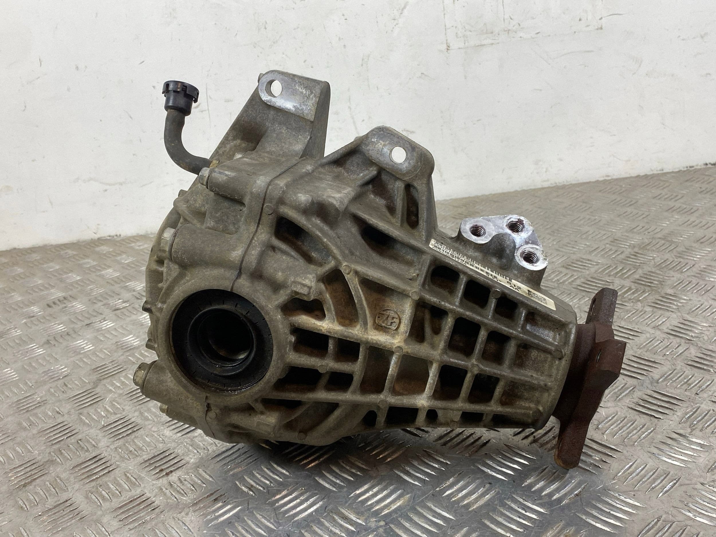 Diferencial delantero Jeep Grand Wagoneer 2022 P68539812AA usado 10