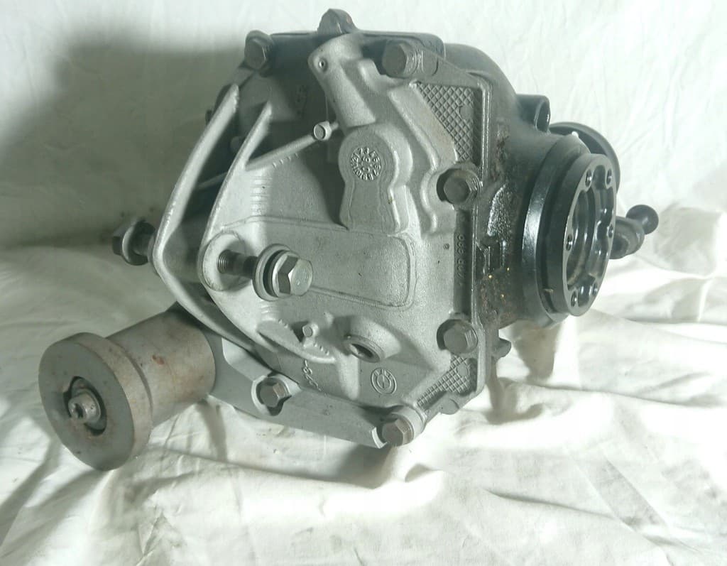 BMW X3 E83 3.0SD 3.5d 286CV Biturbo Puente Trasero 3.23 Lift usado 3