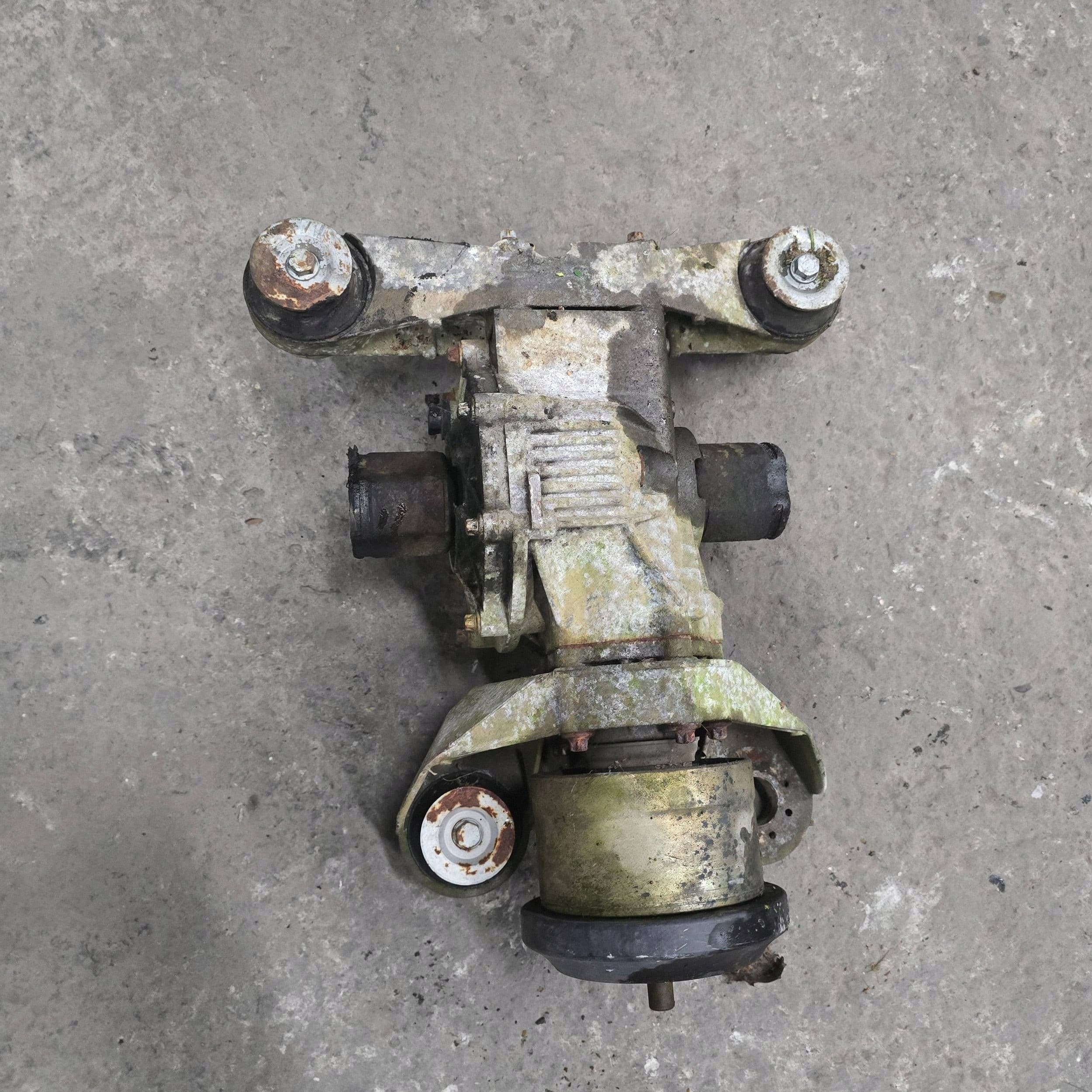 Diferencial trasero Renault Scenic I J641fg0721 usado 4